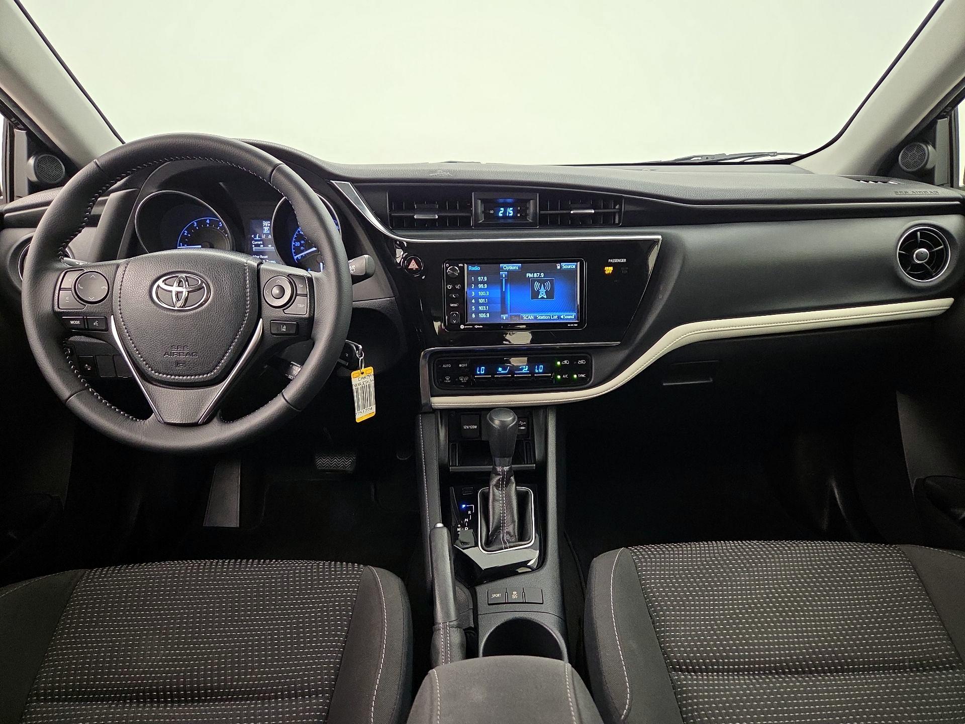Thumbnail: 2017 Toyota Corolla iM - 9
