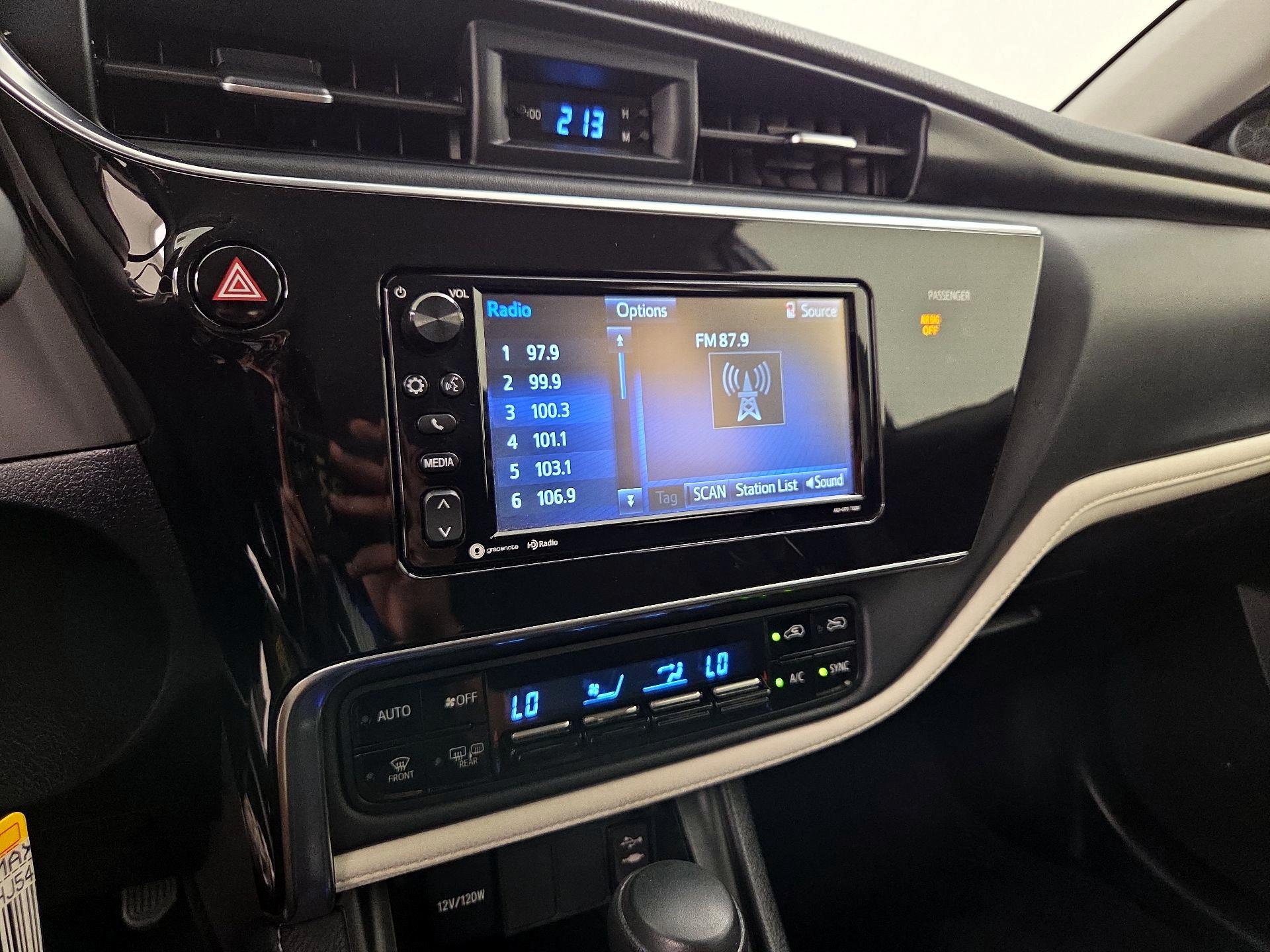 Thumbnail: 2017 Toyota Corolla iM - 15