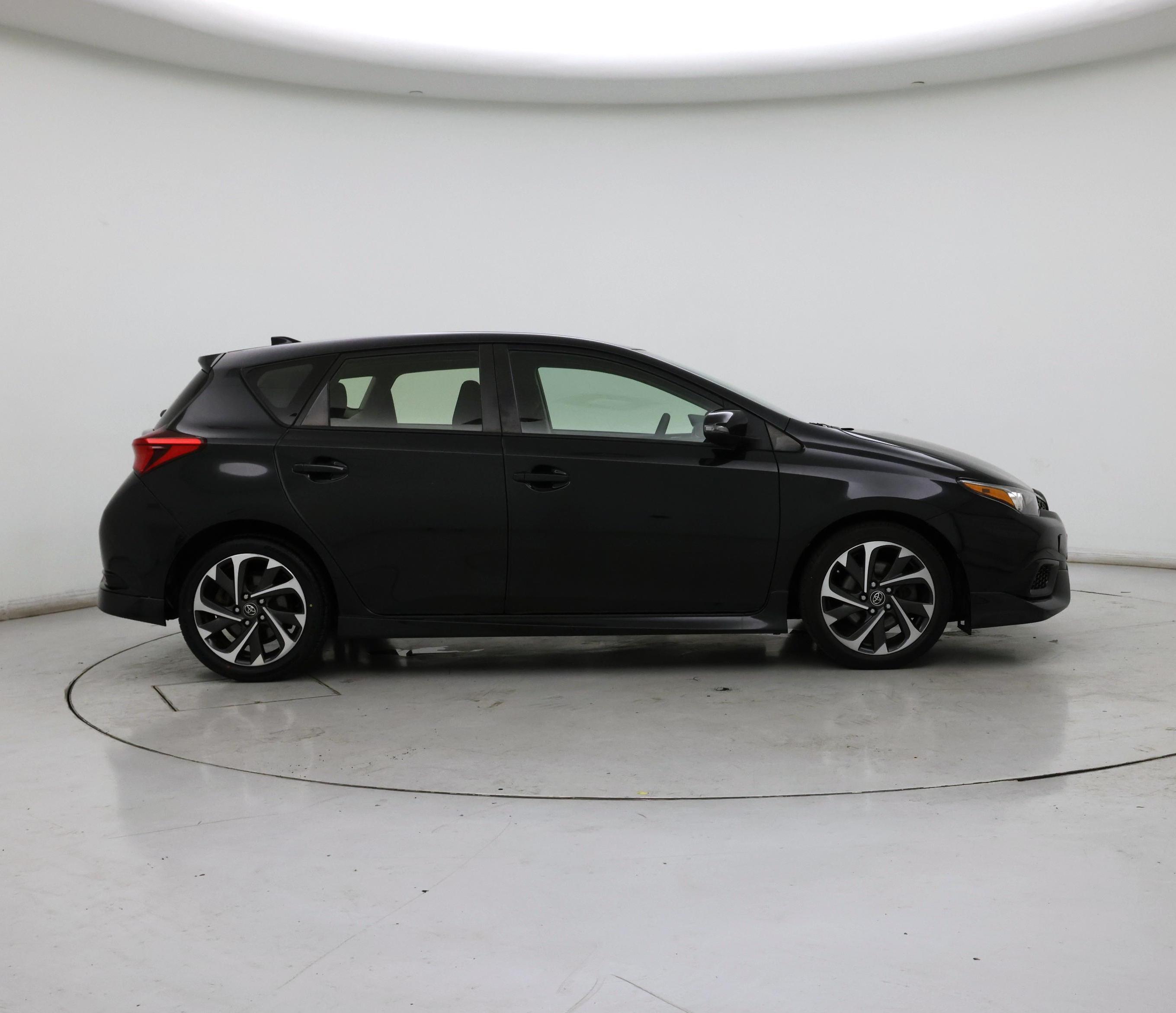 Thumbnail: 2017 Toyota Corolla iM - 7