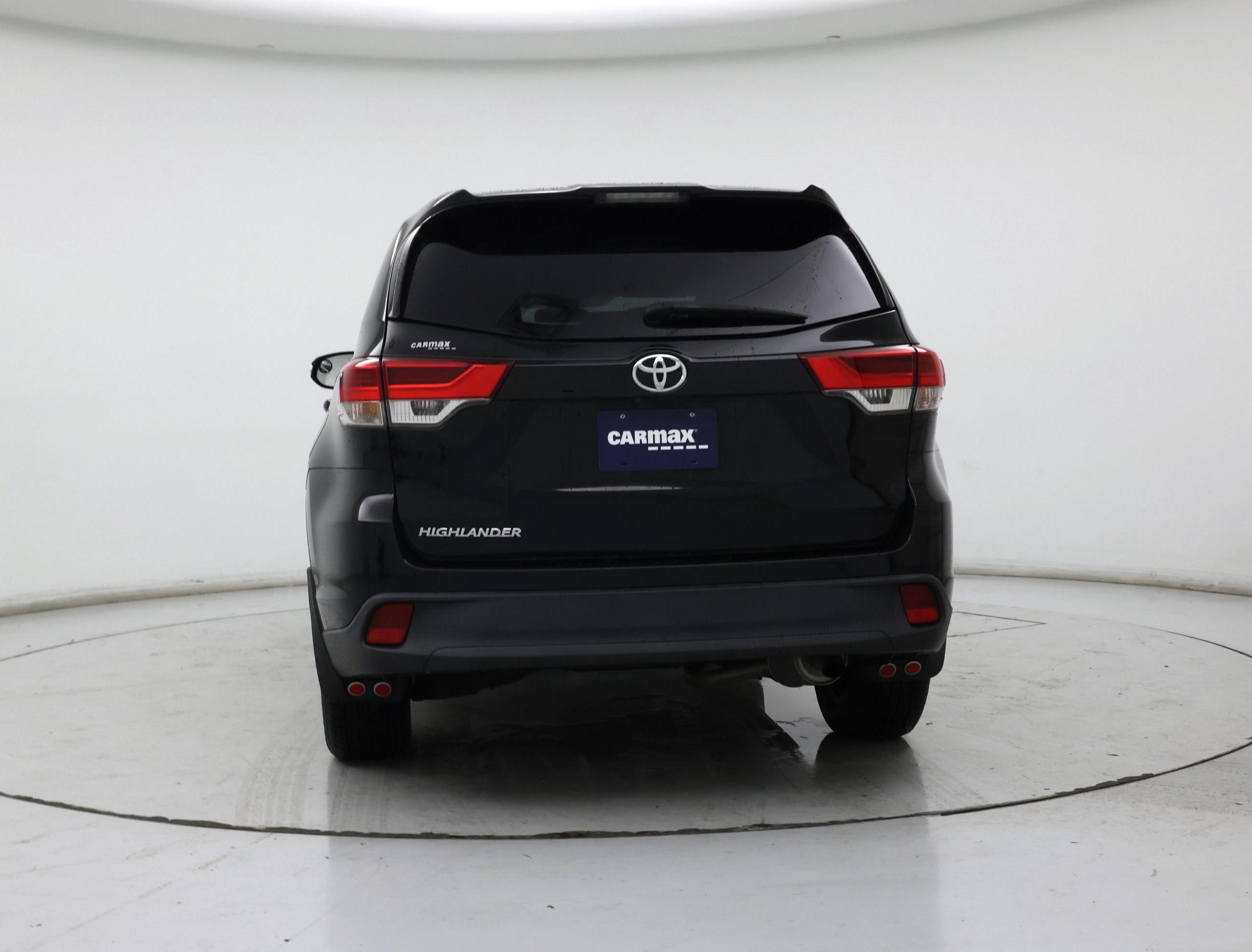 Thumbnail: 2019 Toyota Highlander - 6