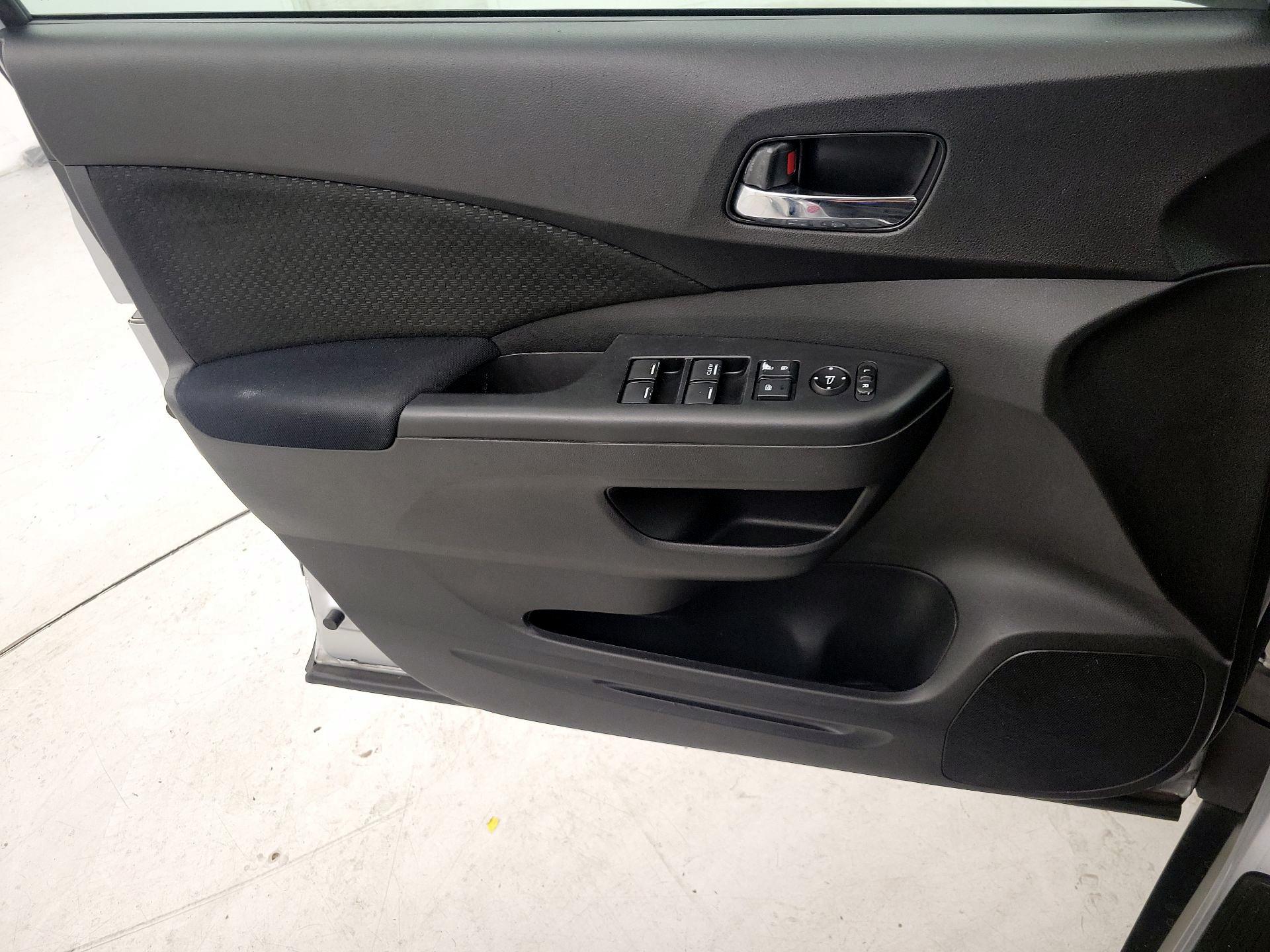 Thumbnail: 2016 Honda CR-V - 12