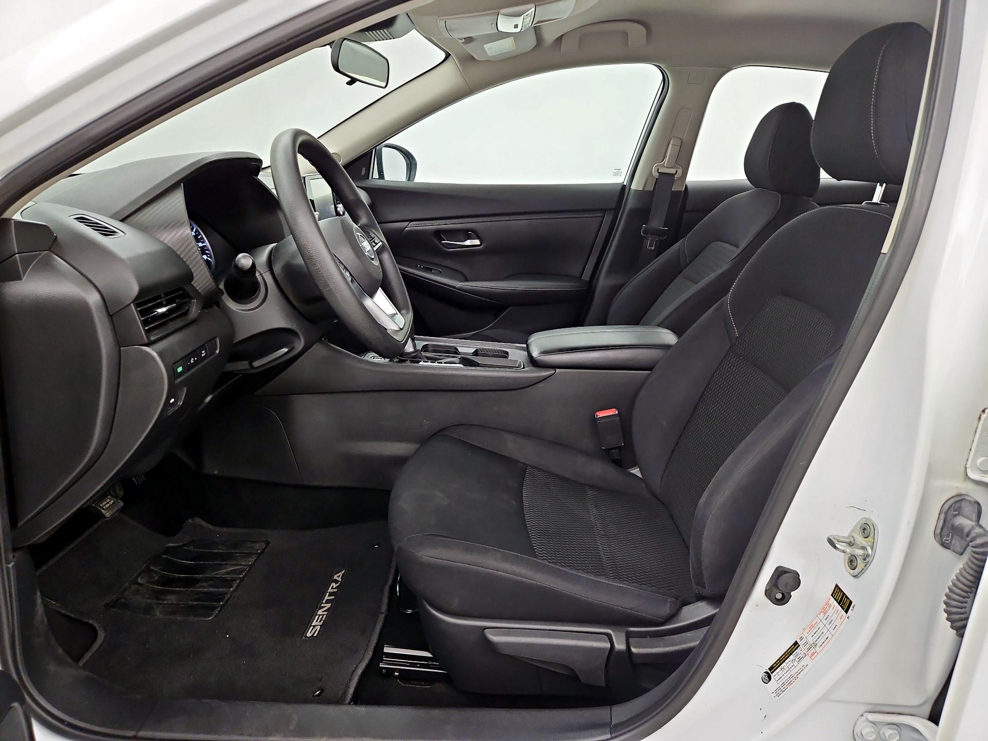 Thumbnail: 2021 Nissan Sentra - 11