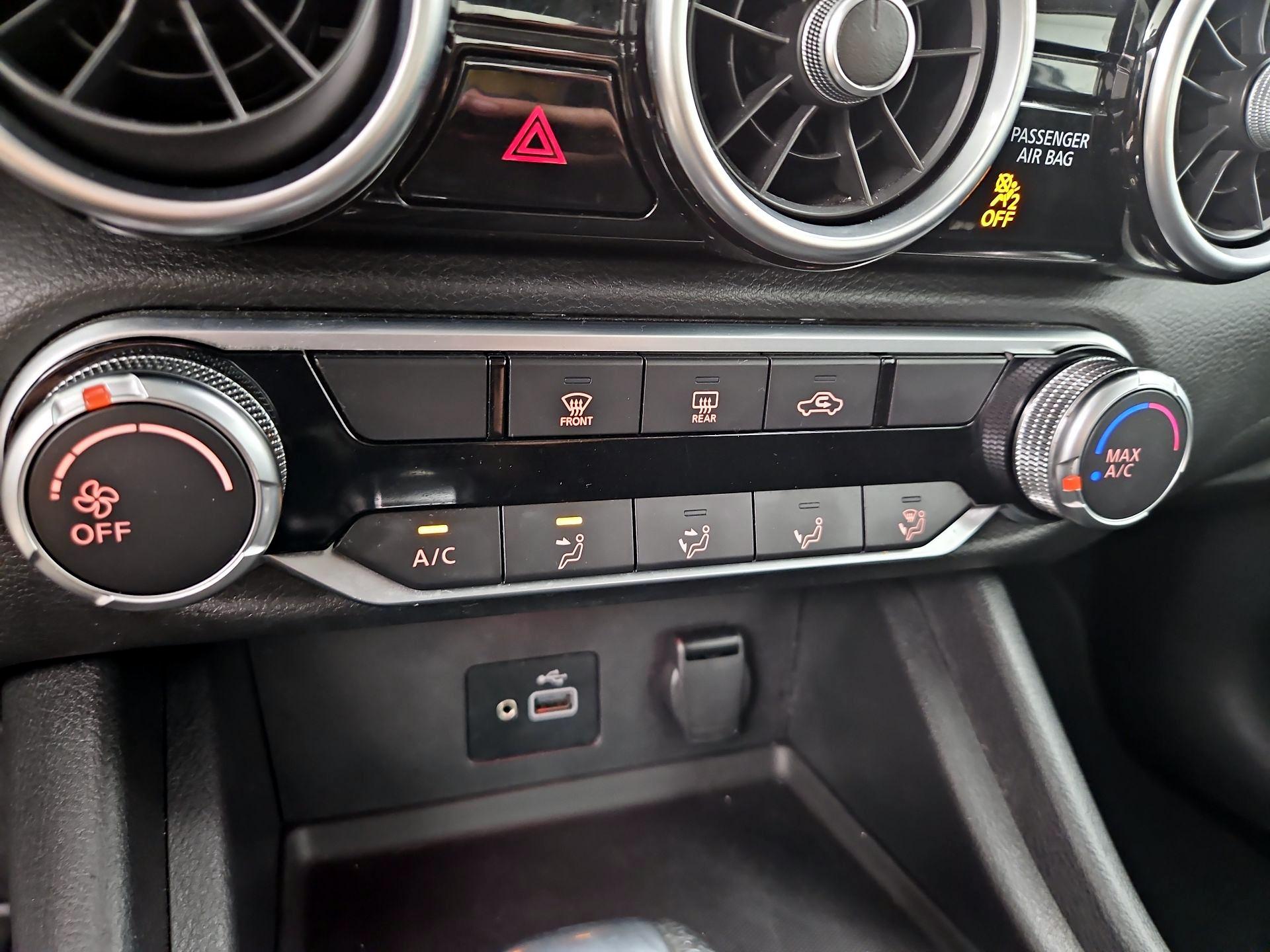 Thumbnail: 2021 Nissan Sentra - 16