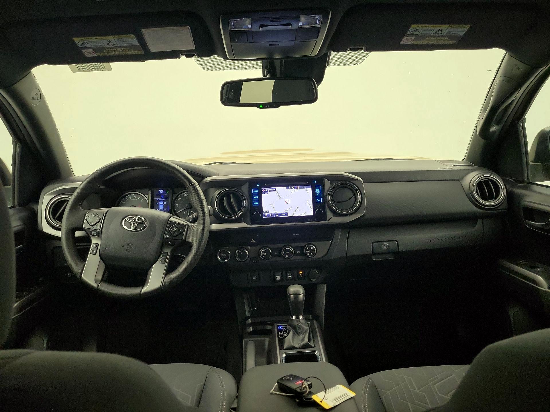 Thumbnail: 2019 Toyota Tacoma - 9