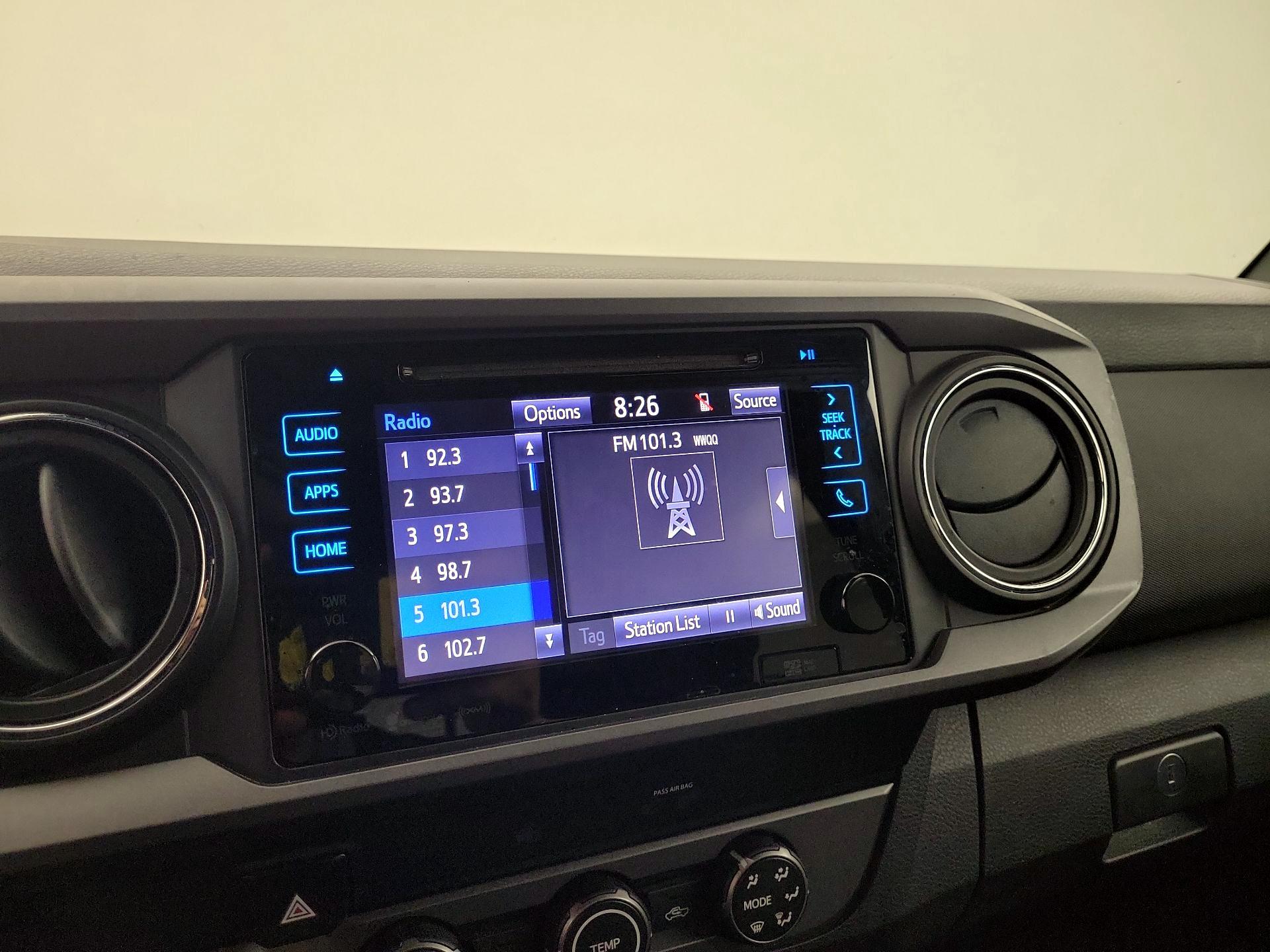 Thumbnail: 2019 Toyota Tacoma - 16