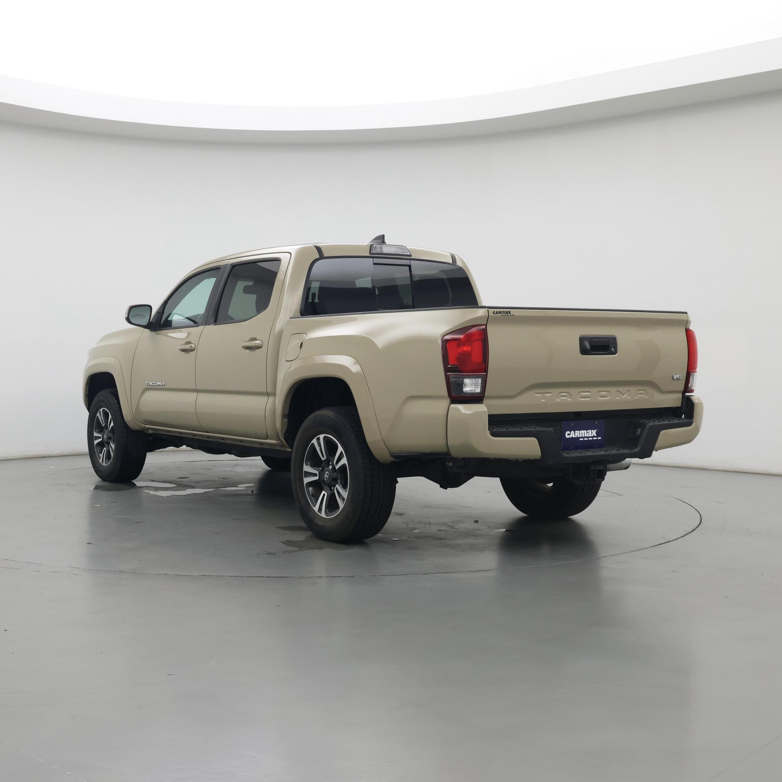 Thumbnail: 2019 Toyota Tacoma - 2