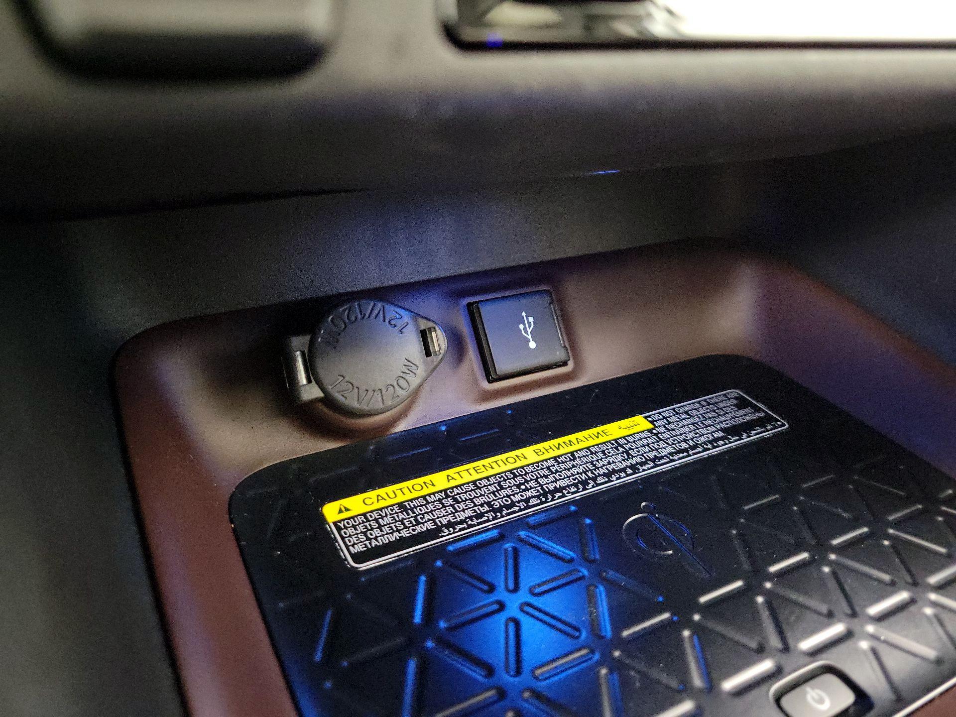 Thumbnail: 2021 Toyota RAV4 - 19