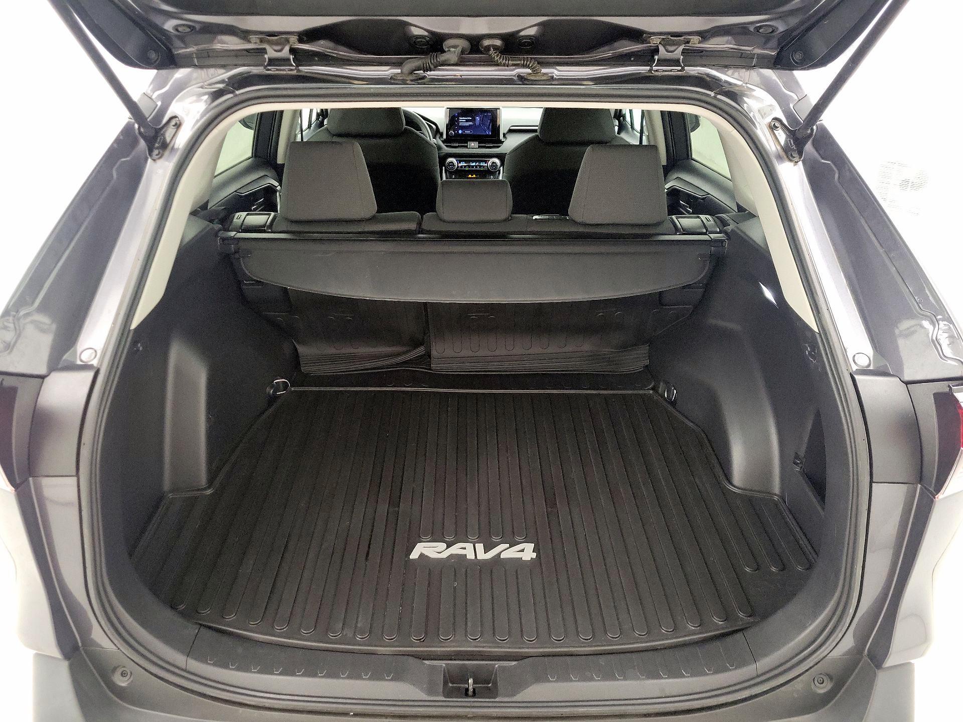 Thumbnail: 2024 Toyota RAV4 - 20