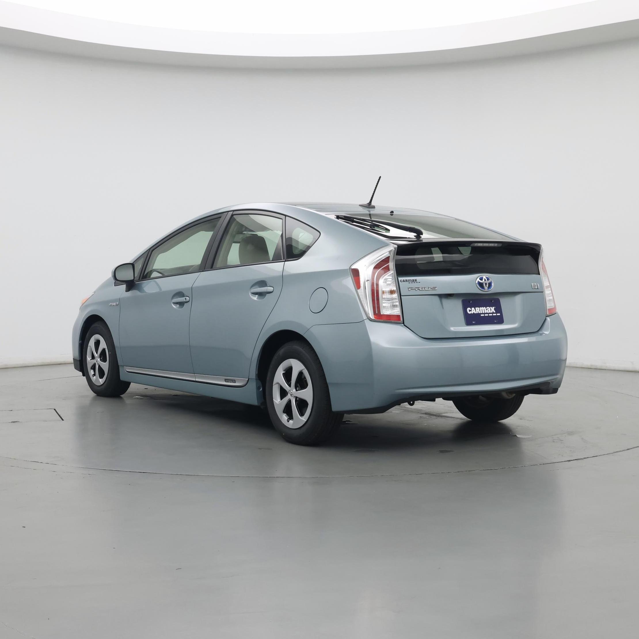 Thumbnail: 2014 Toyota Prius - 2