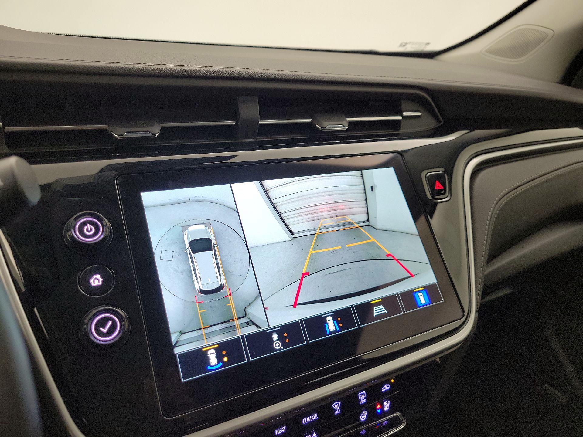 Thumbnail: 2023 Chevrolet Bolt EUV - 14