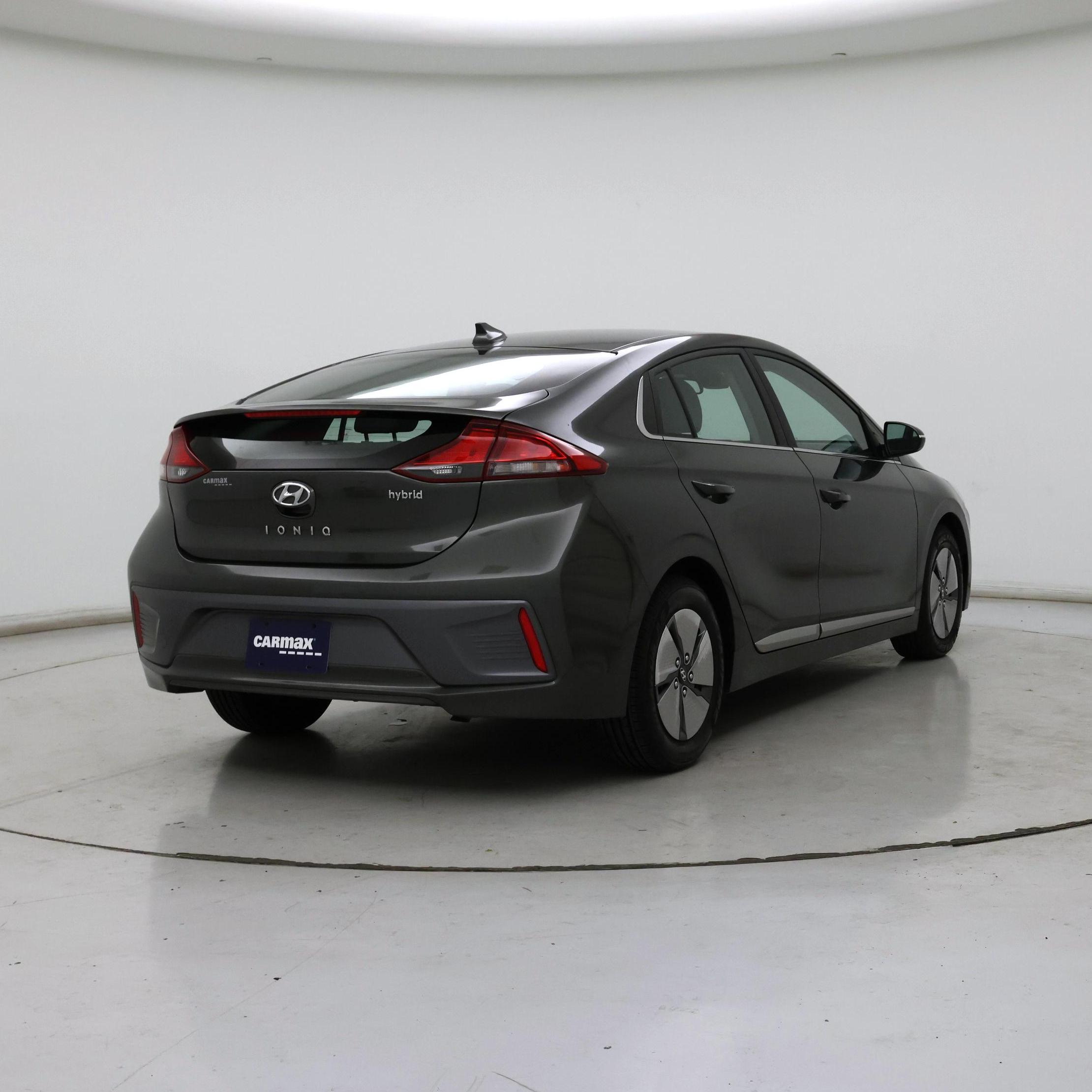 Thumbnail: 2022 Hyundai Ioniq - 8