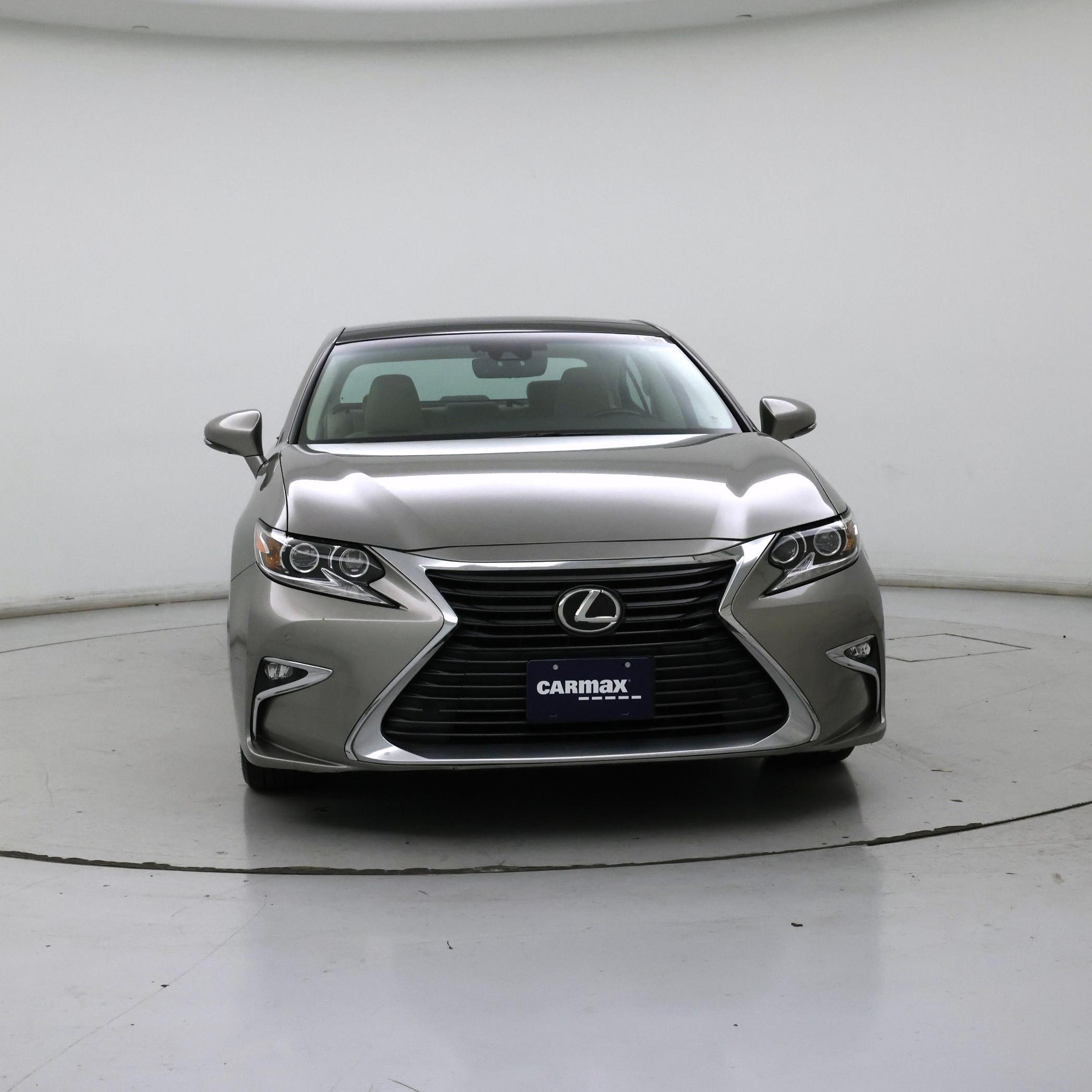 Thumbnail: 2017 Lexus ES - 5