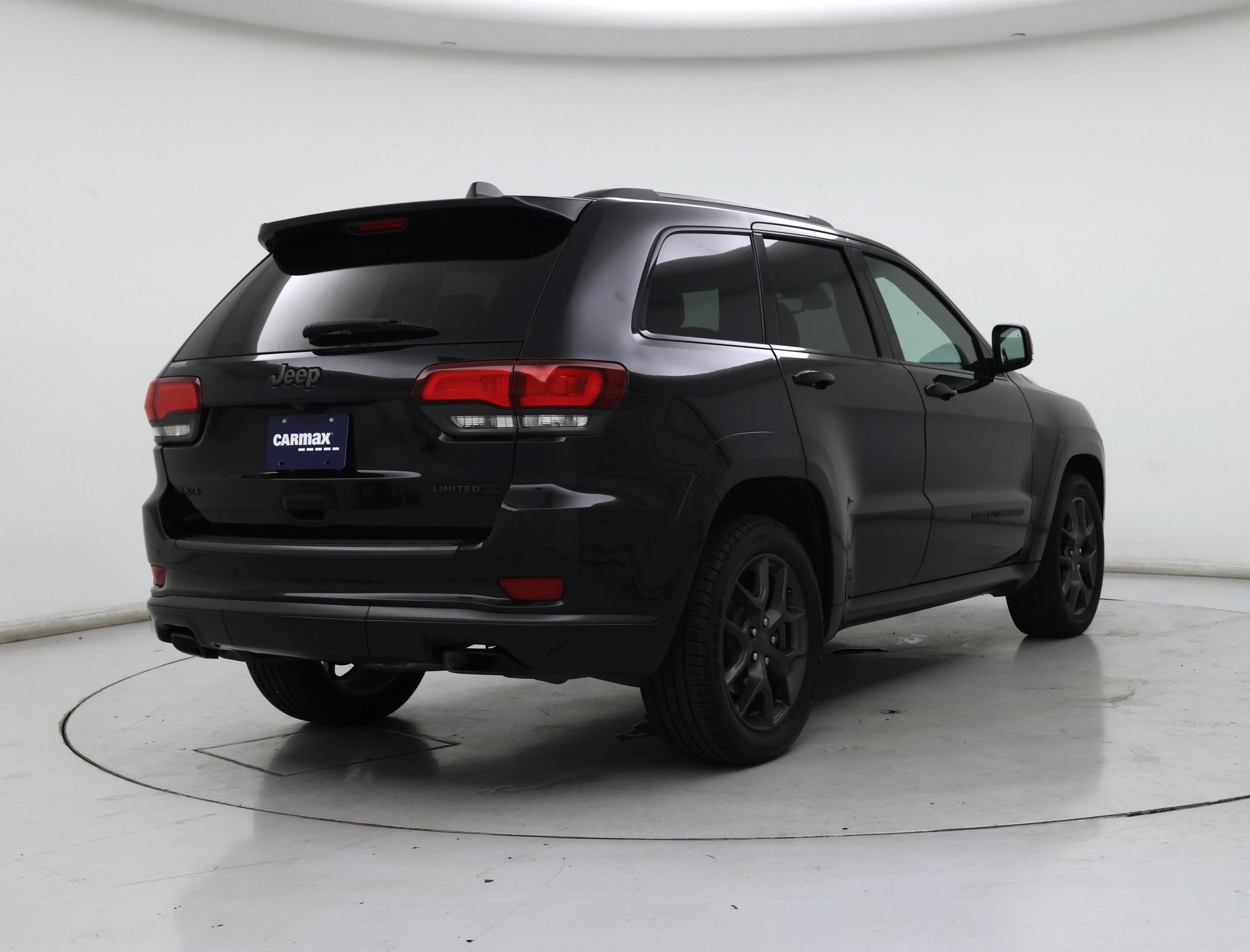 Thumbnail: 2019 Jeep Grand Cherokee - 8