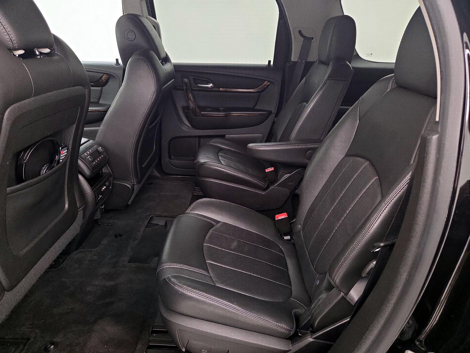 Thumbnail: 2016 GMC Acadia - 20