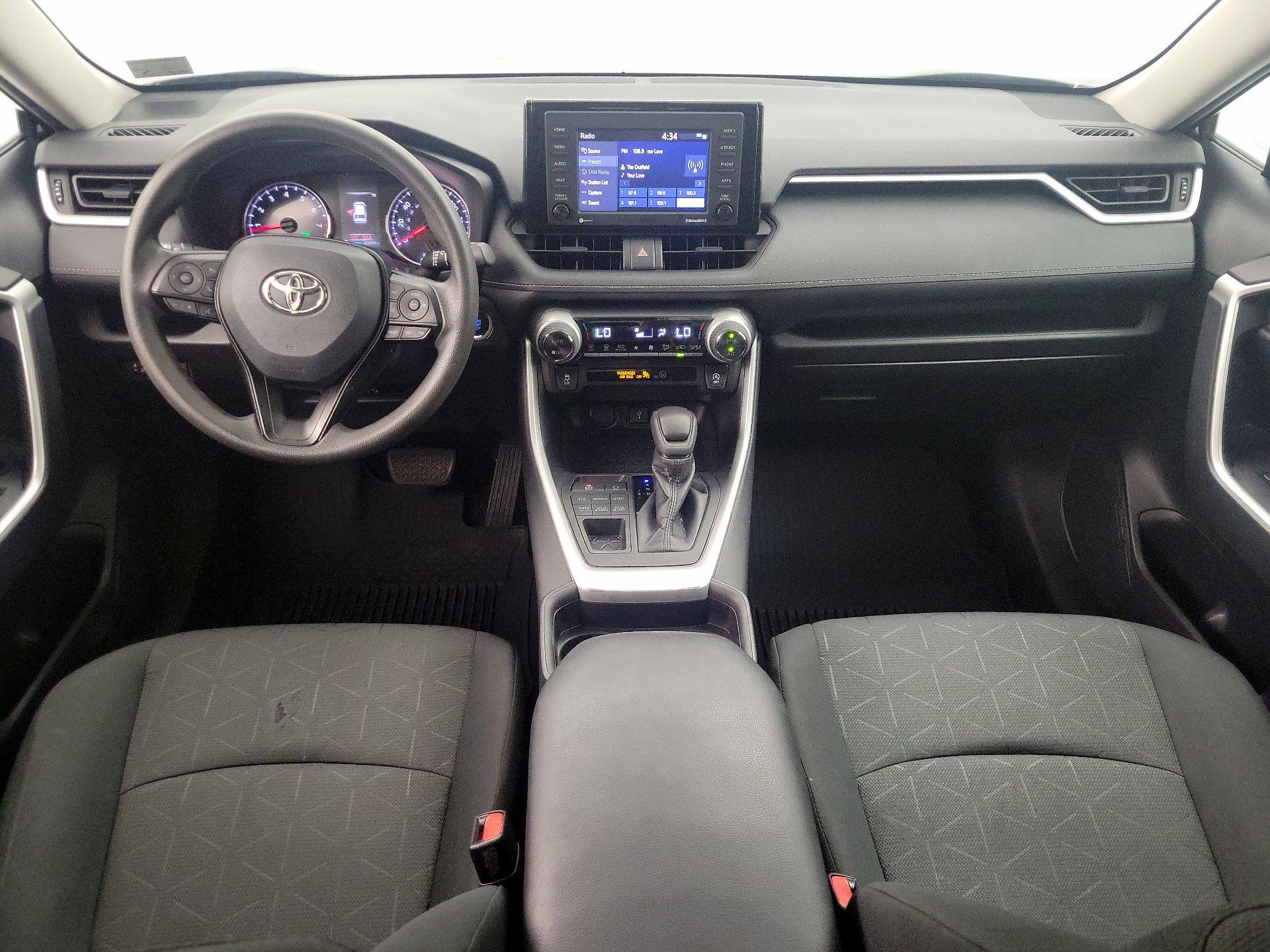 Thumbnail: 2021 Toyota RAV4 - 9