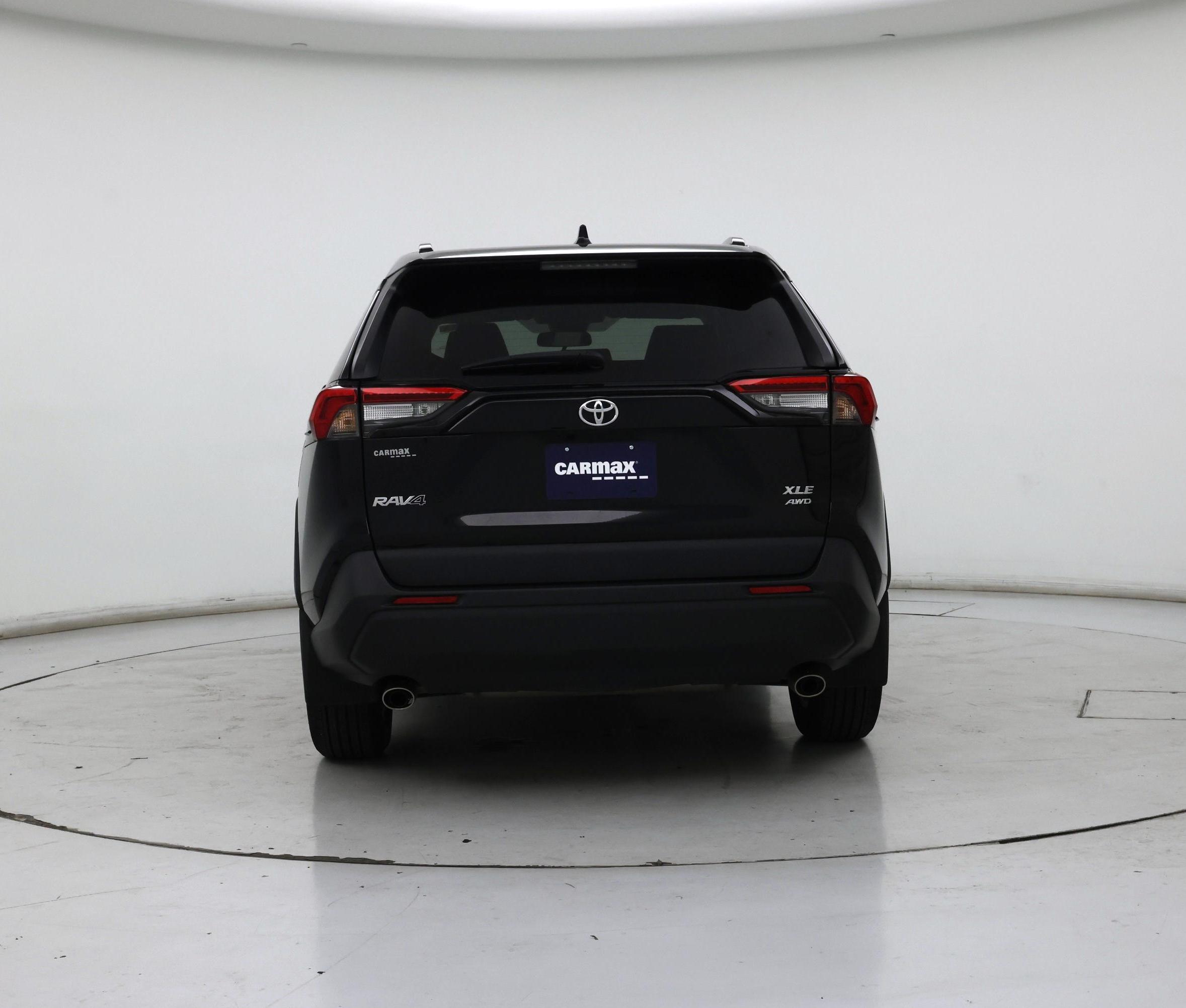 Thumbnail: 2021 Toyota RAV4 - 6