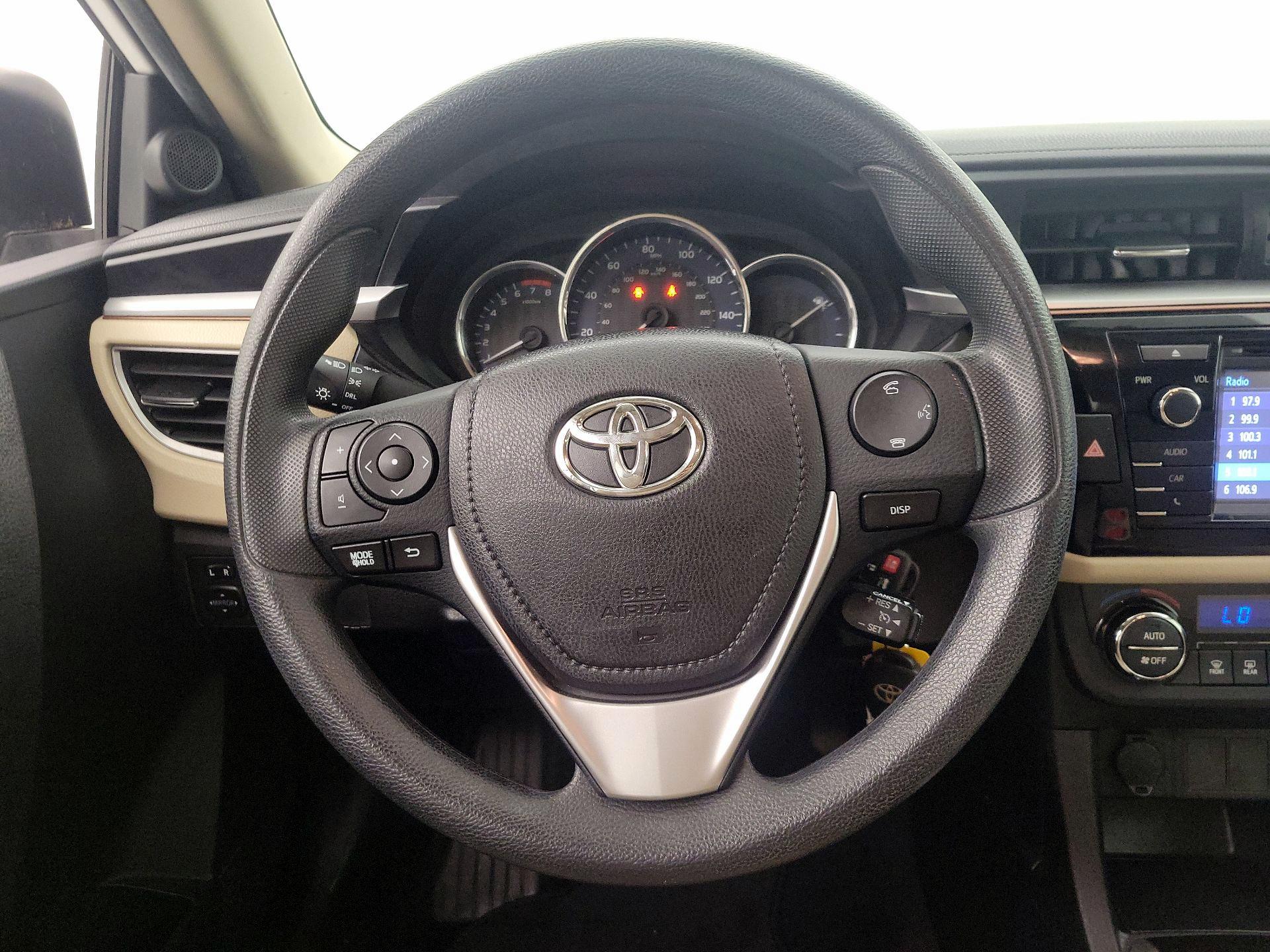 Thumbnail: 2016 Toyota Corolla - 10