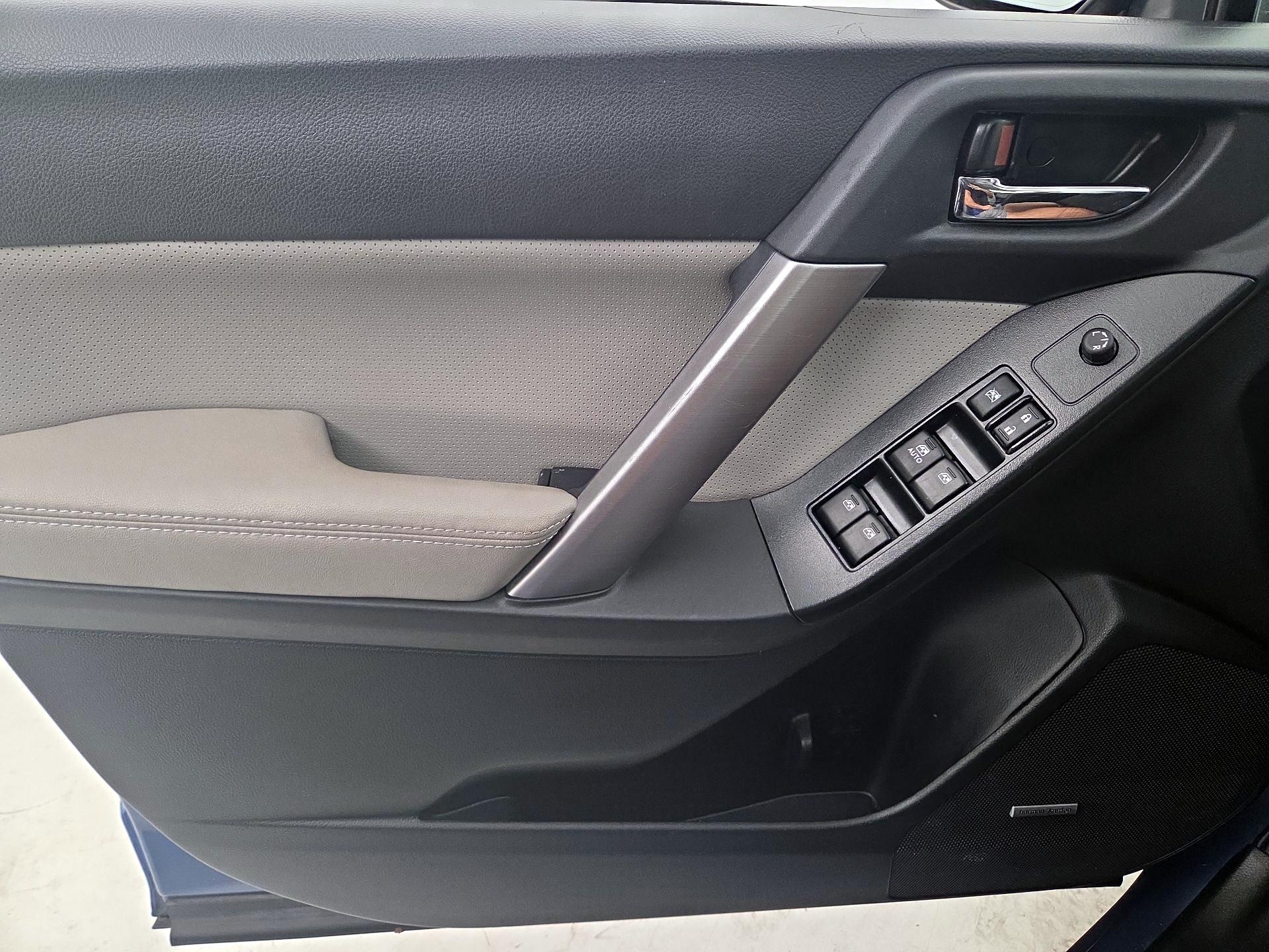 Thumbnail: 2015 Subaru Forester - 12