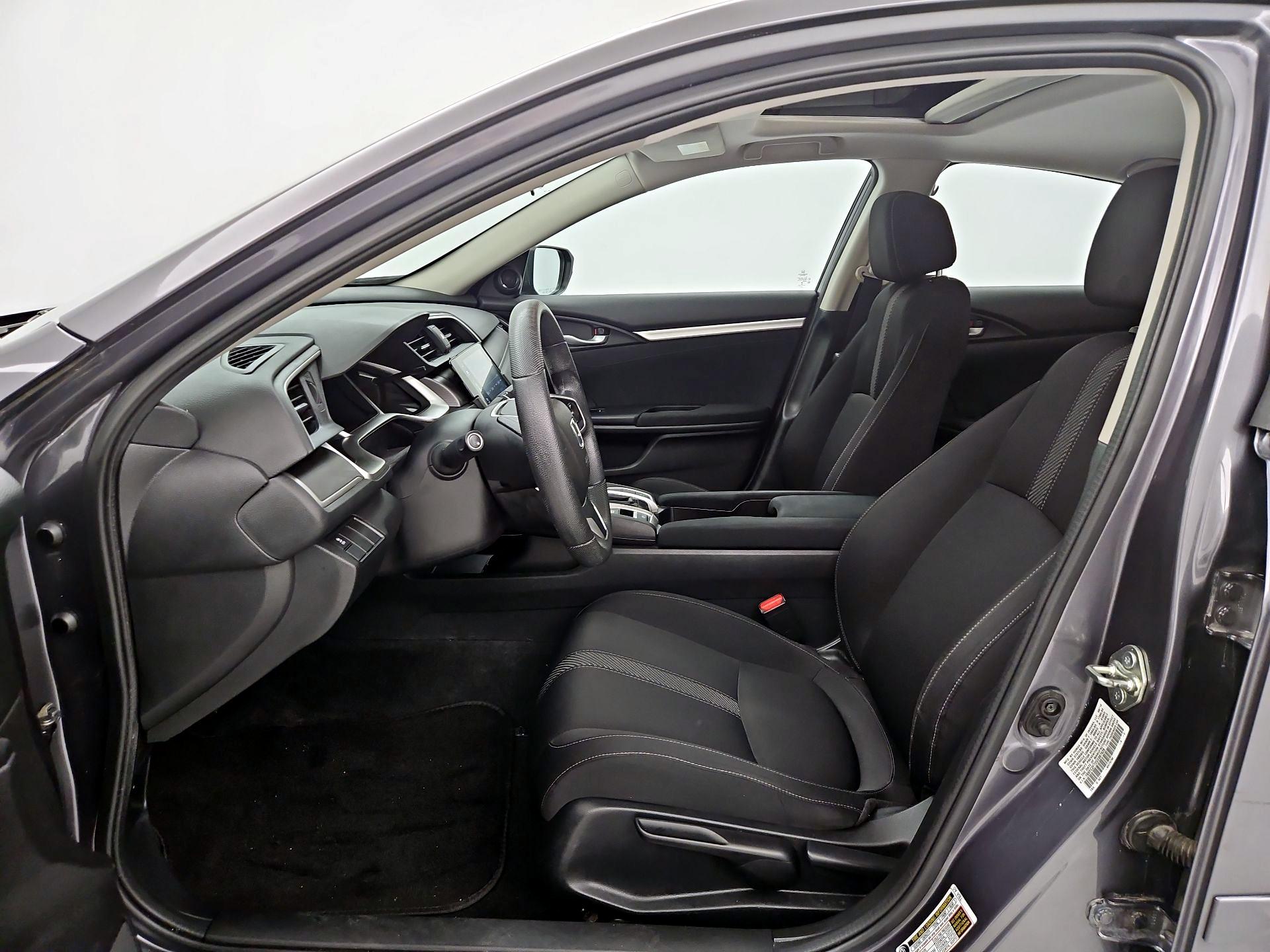 Thumbnail: 2016 Honda Civic - 11