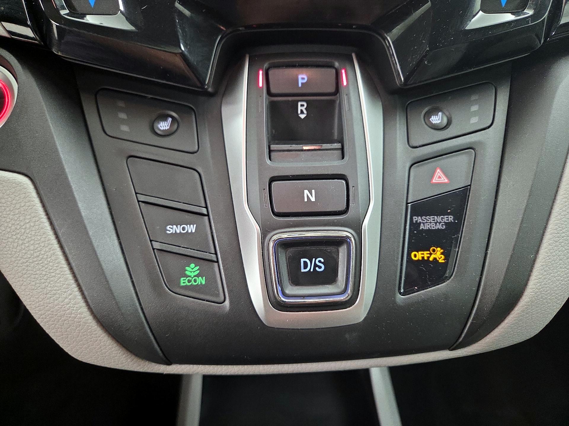 Thumbnail: 2019 Honda Odyssey - 17
