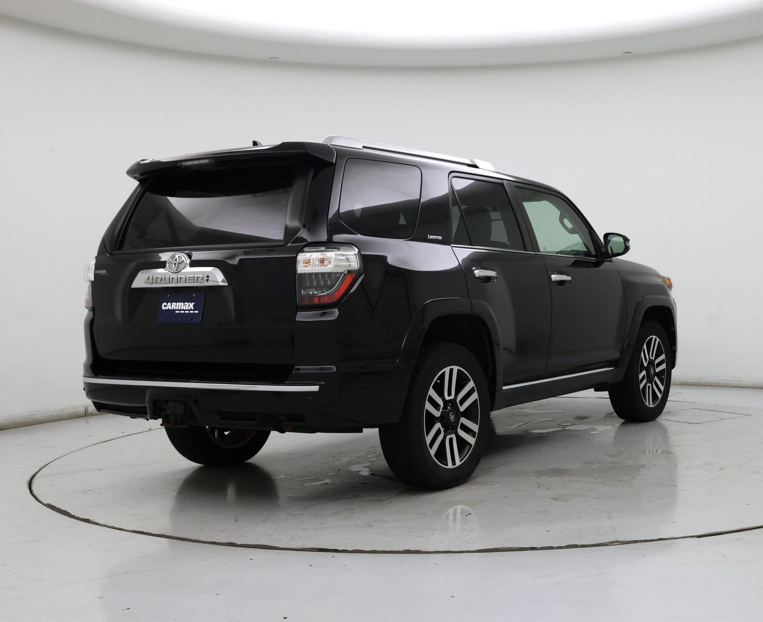 Thumbnail: 2018 Toyota 4Runner - 8