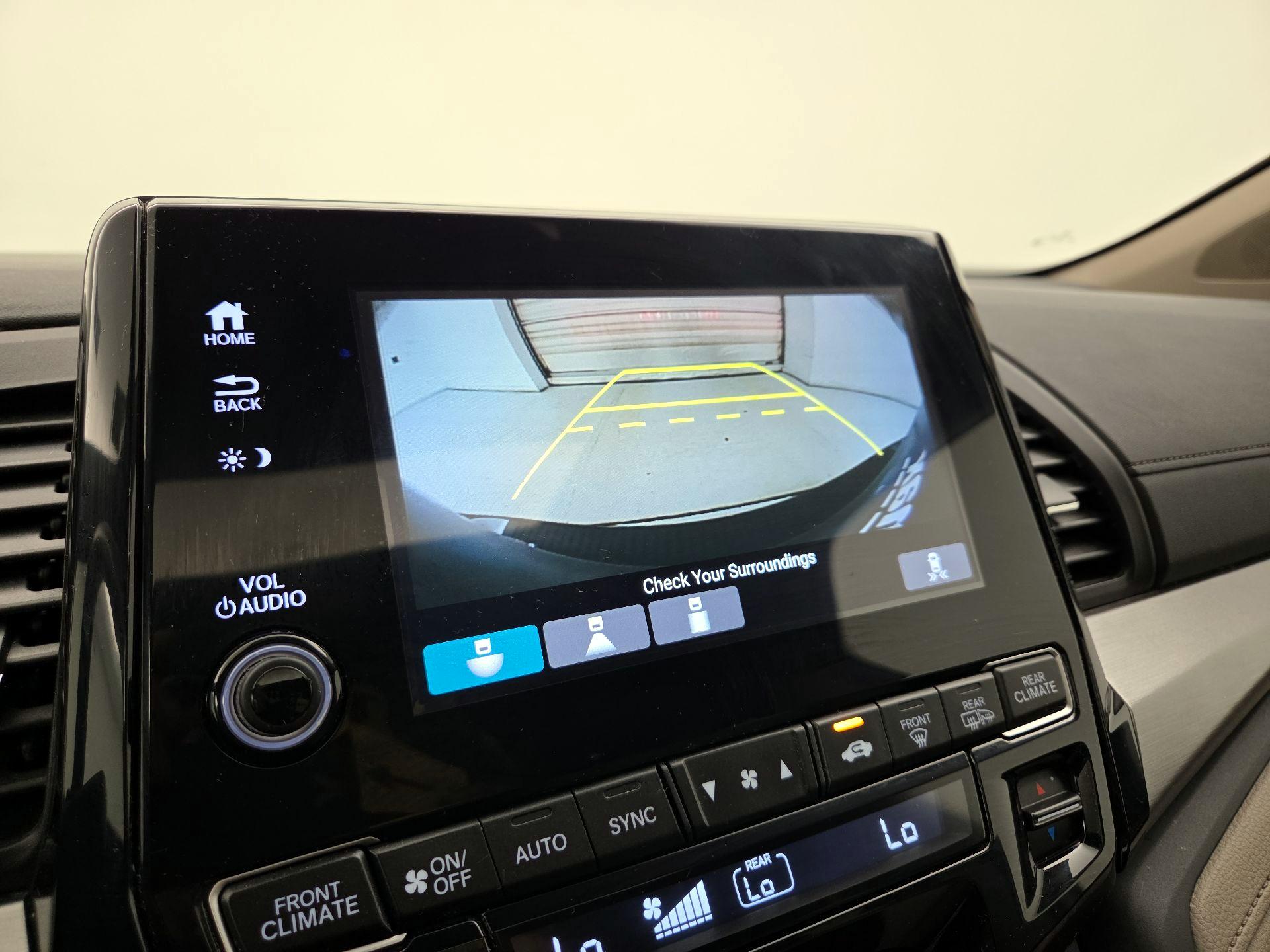 Thumbnail: 2019 Honda Odyssey - 14