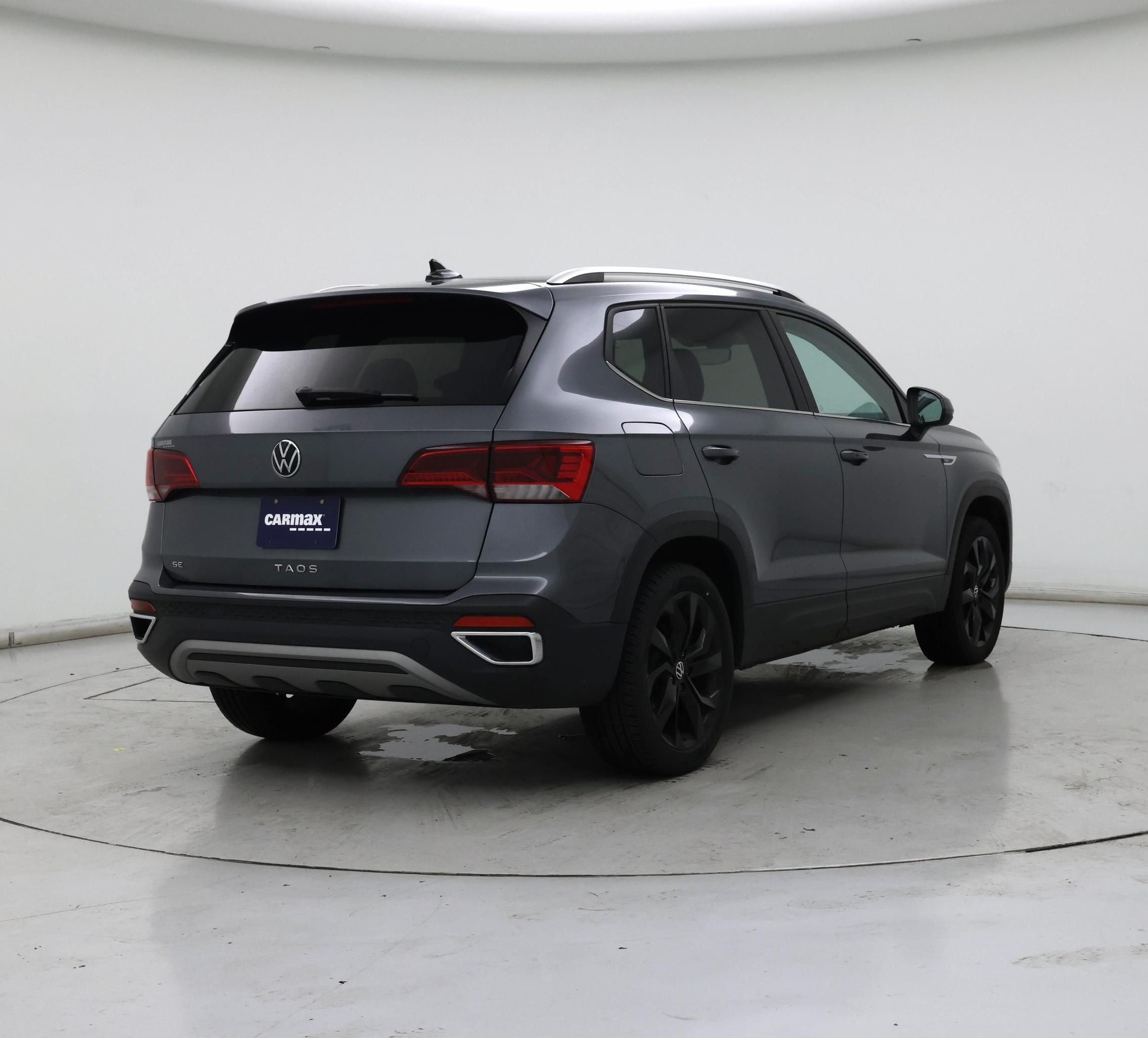Thumbnail: 2023 Volkswagen Taos - 8