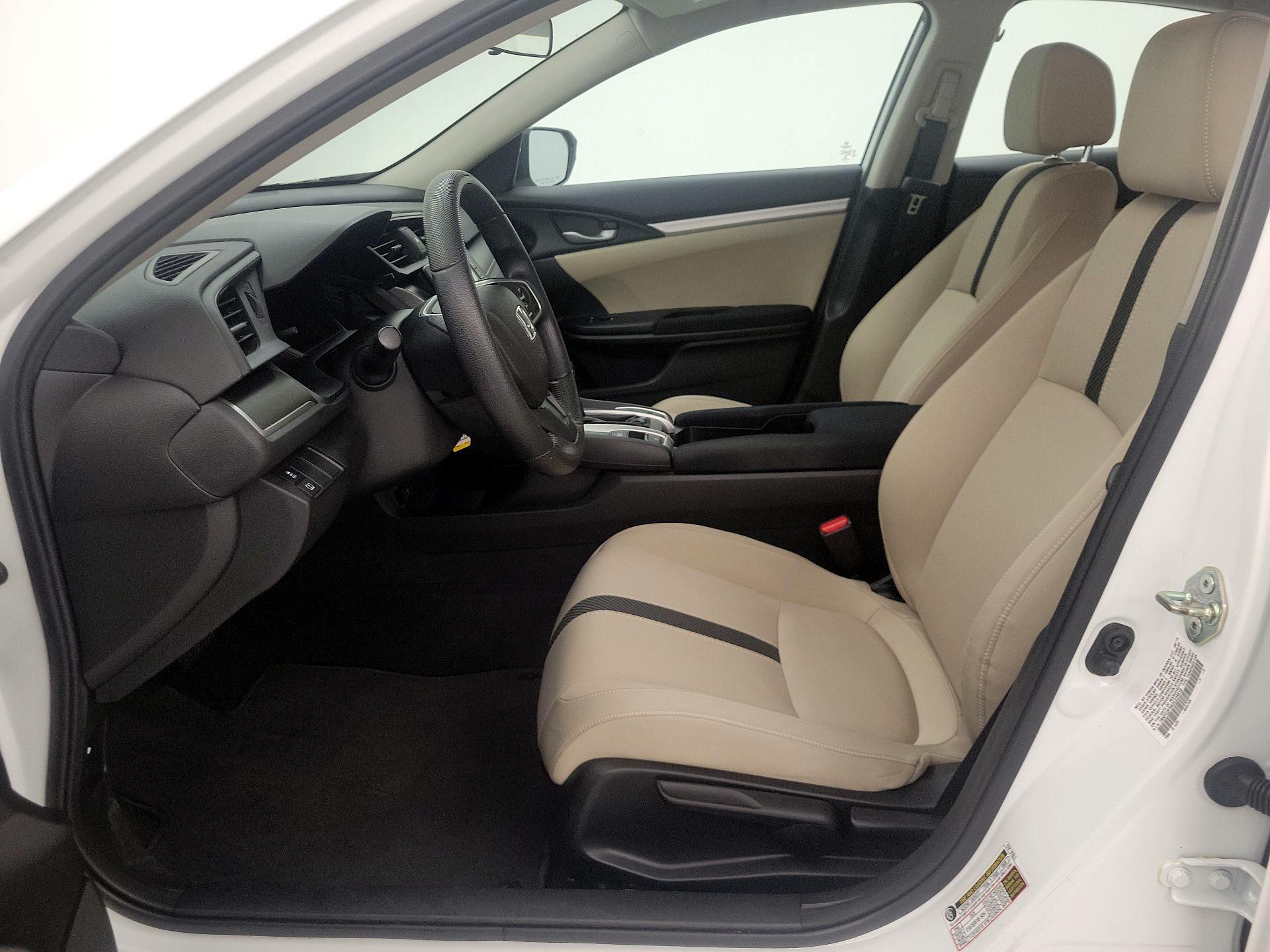 Thumbnail: 2016 Honda Civic - 11