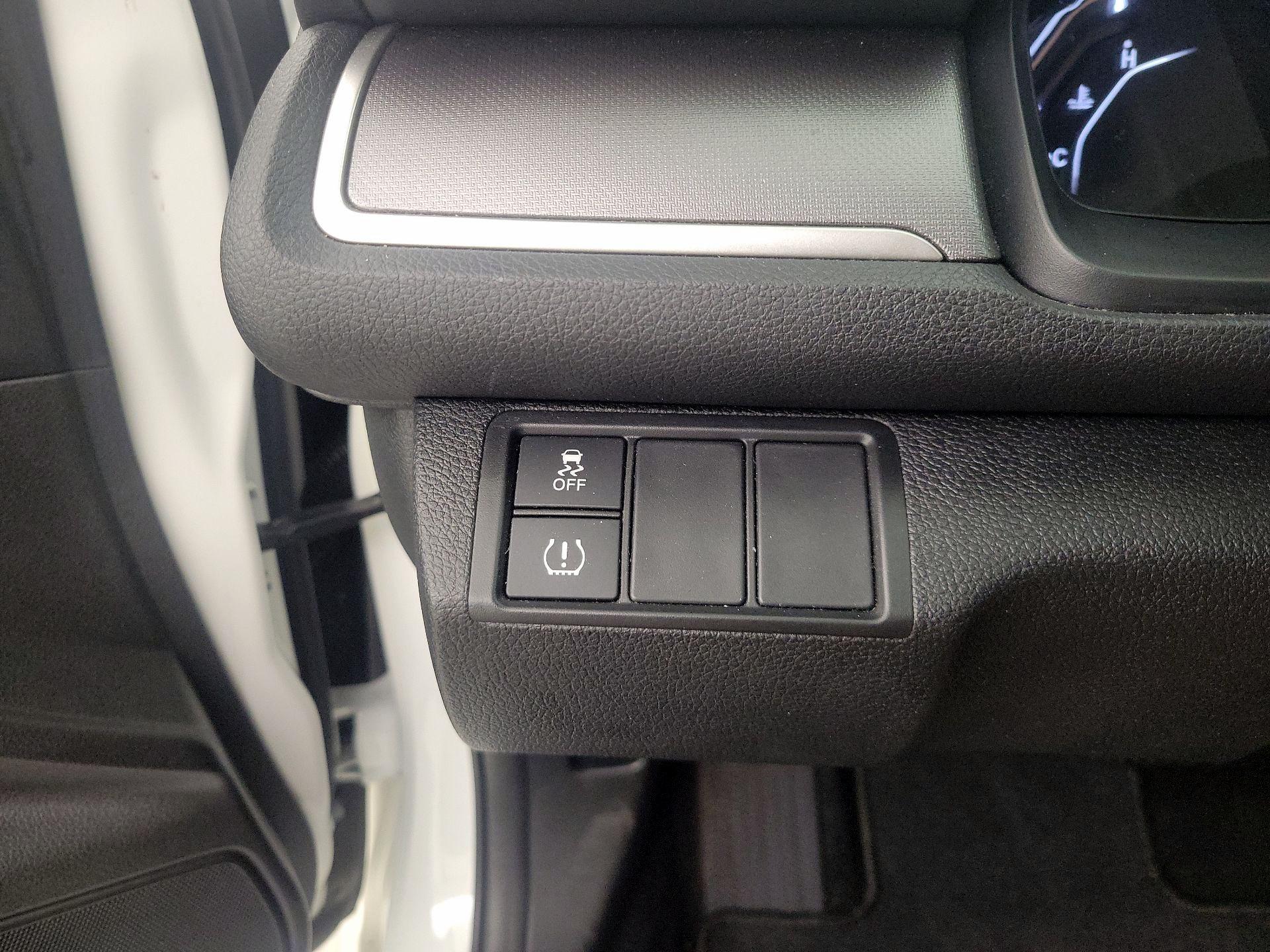 Thumbnail: 2016 Honda Civic - 13