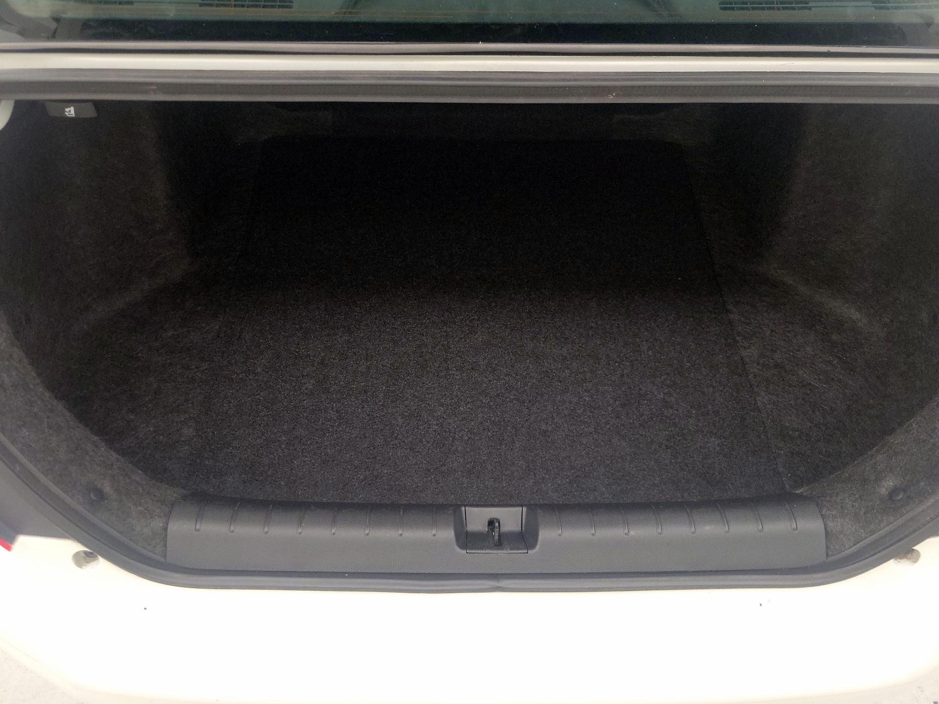 Thumbnail: 2016 Honda Civic - 19
