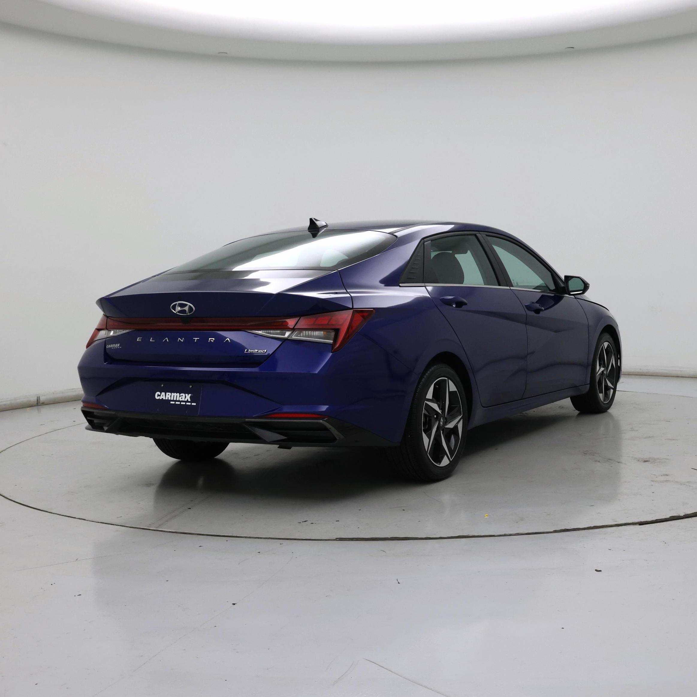 Thumbnail: 2021 Hyundai Elantra - 8