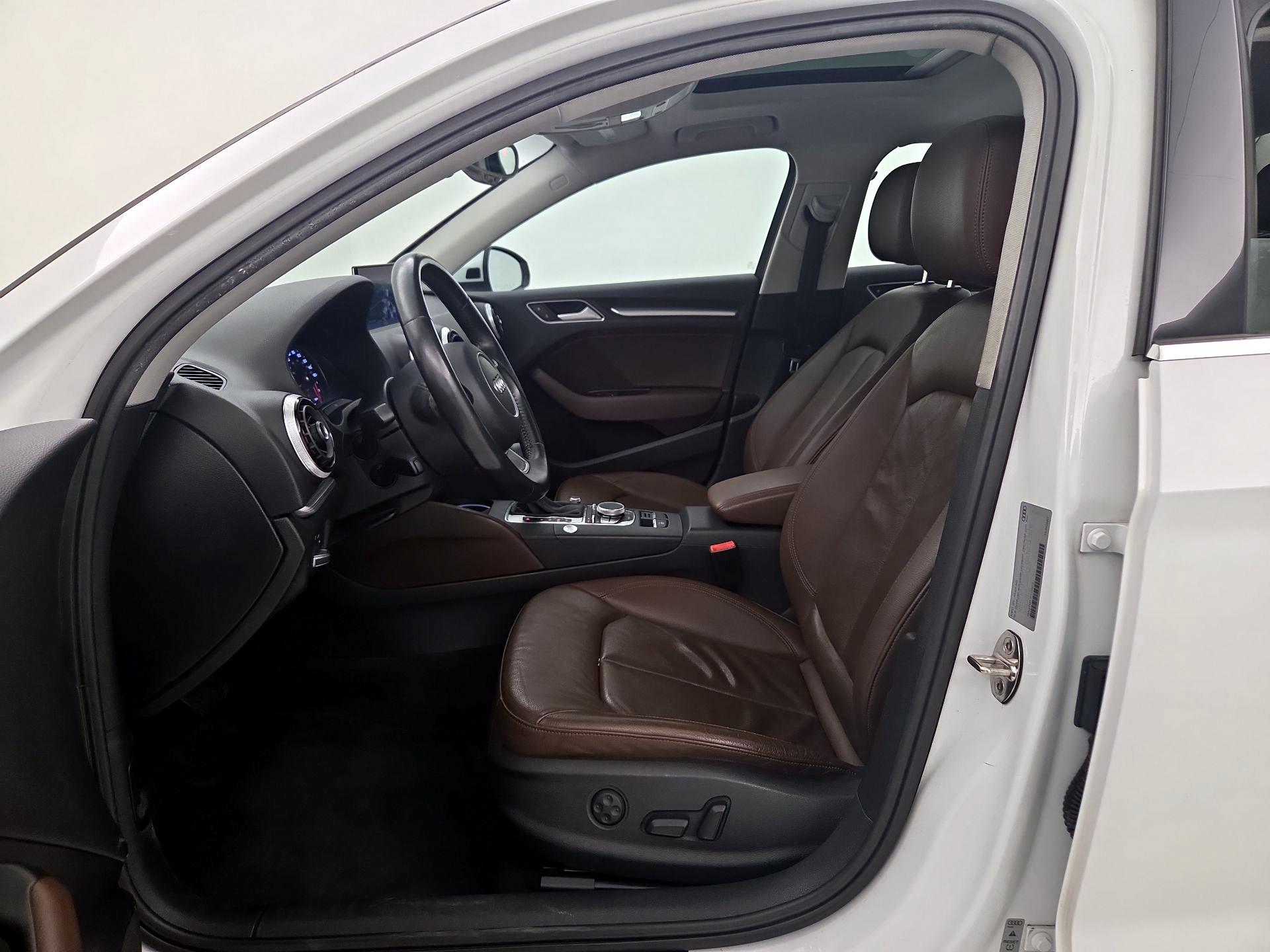 Thumbnail: 2015 Audi A3 - 11