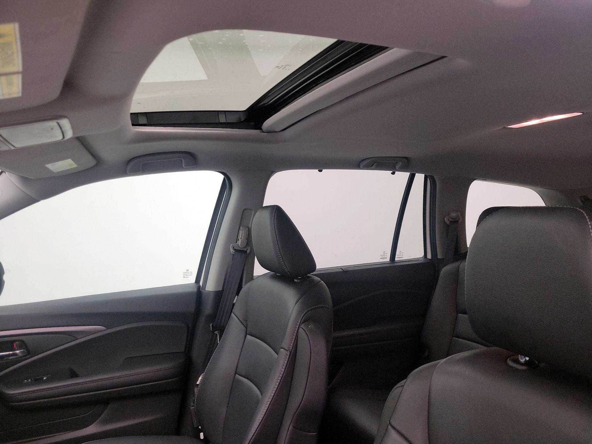 Thumbnail: 2022 Honda Pilot - 19