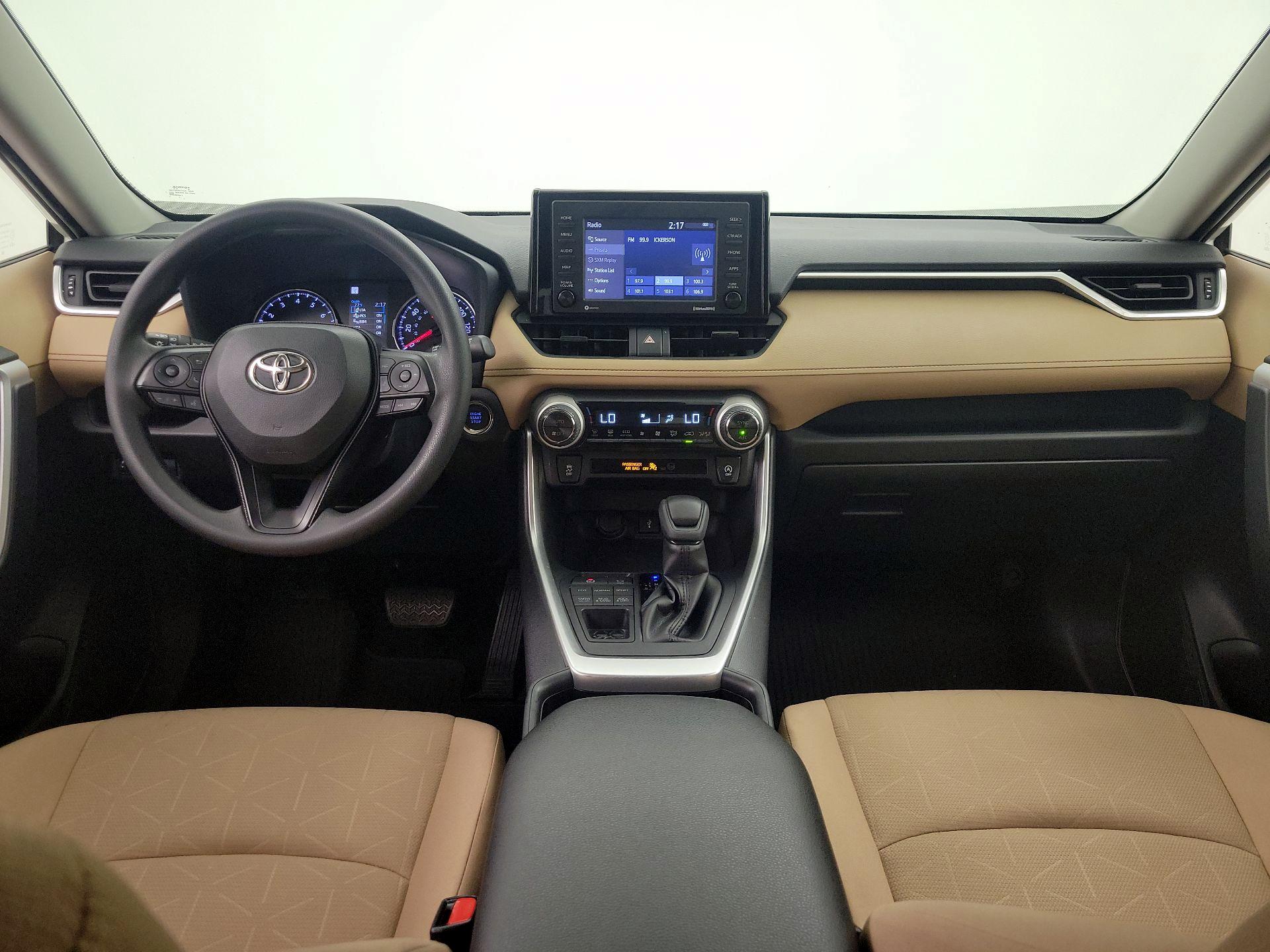 Thumbnail: 2020 Toyota RAV4 - 9