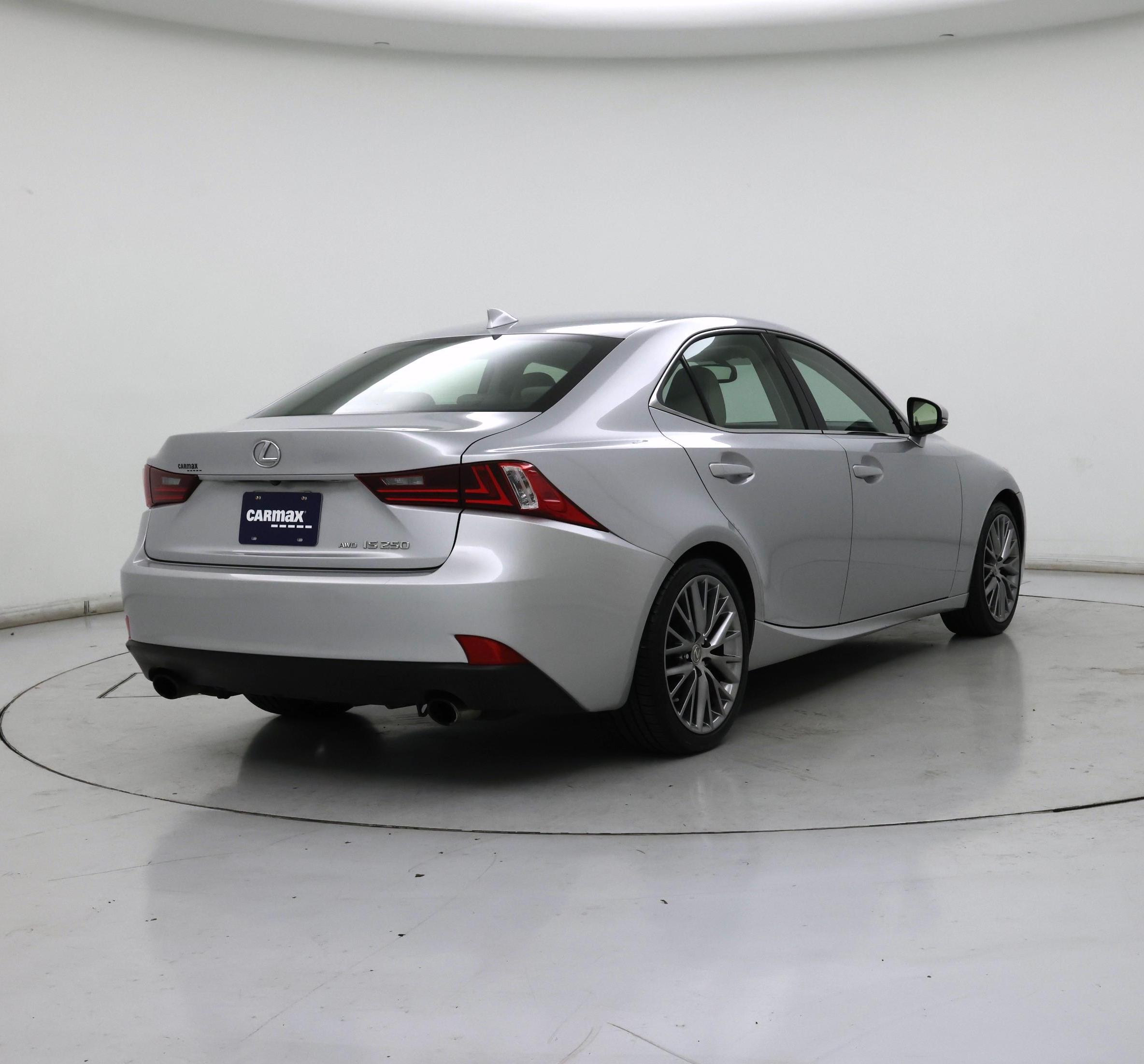 Thumbnail: 2015 Lexus IS - 8
