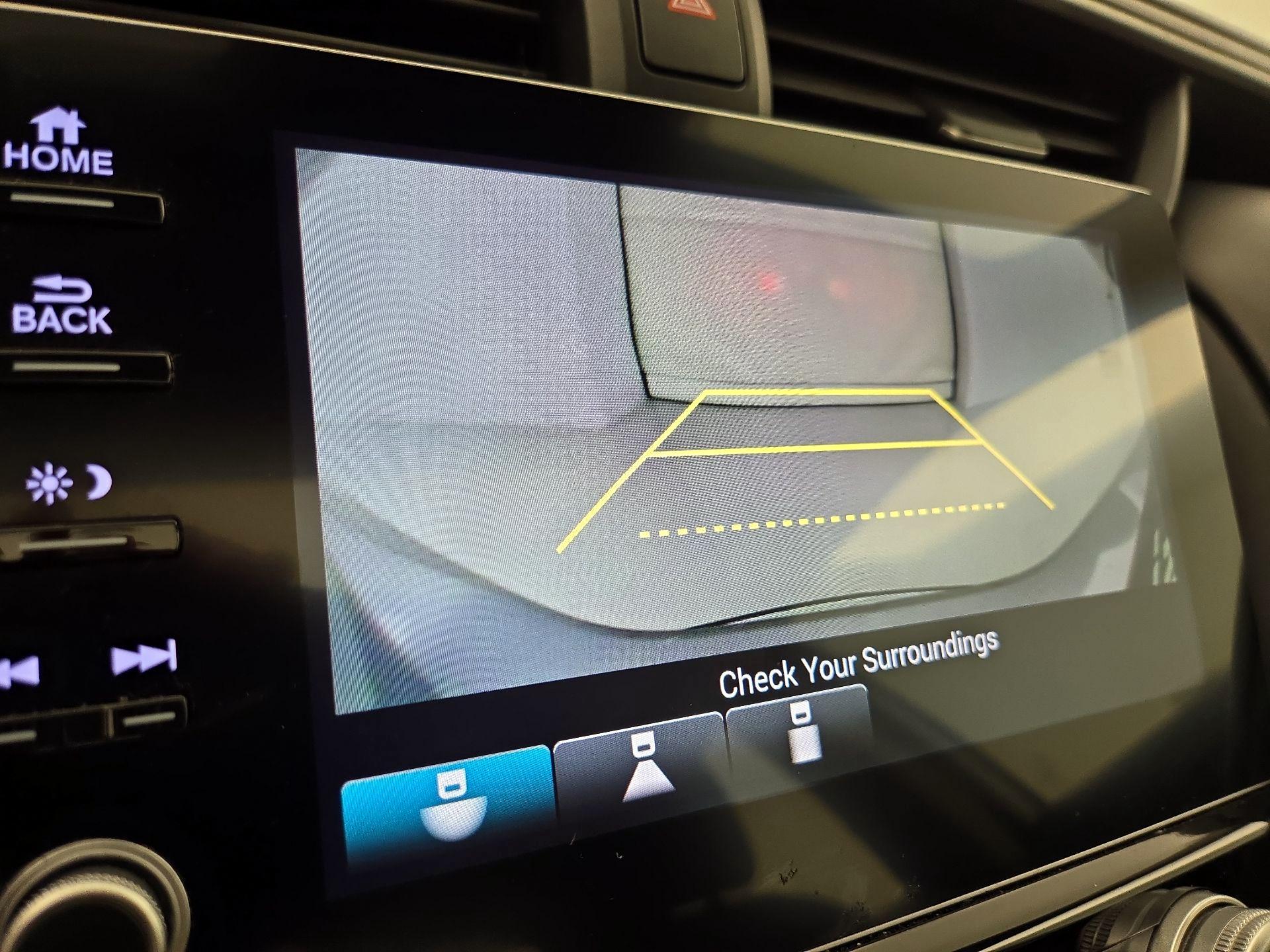 Thumbnail: 2019 Honda Insight - 15
