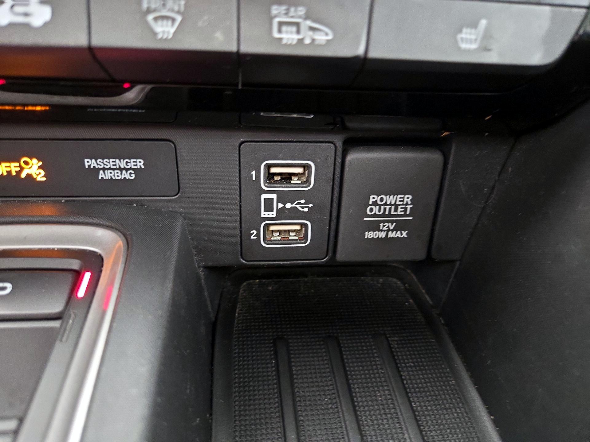 Thumbnail: 2019 Honda Insight - 19