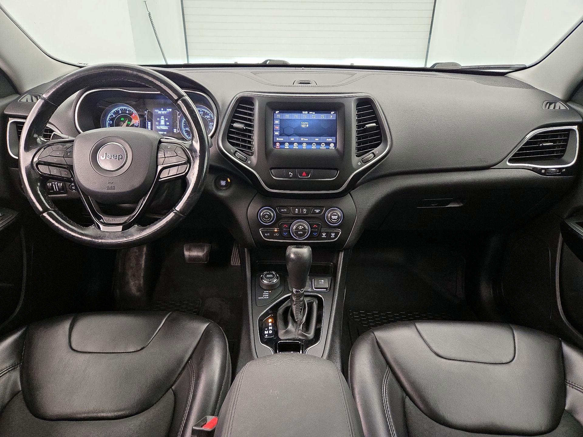 Thumbnail: 2019 Jeep Cherokee - 9