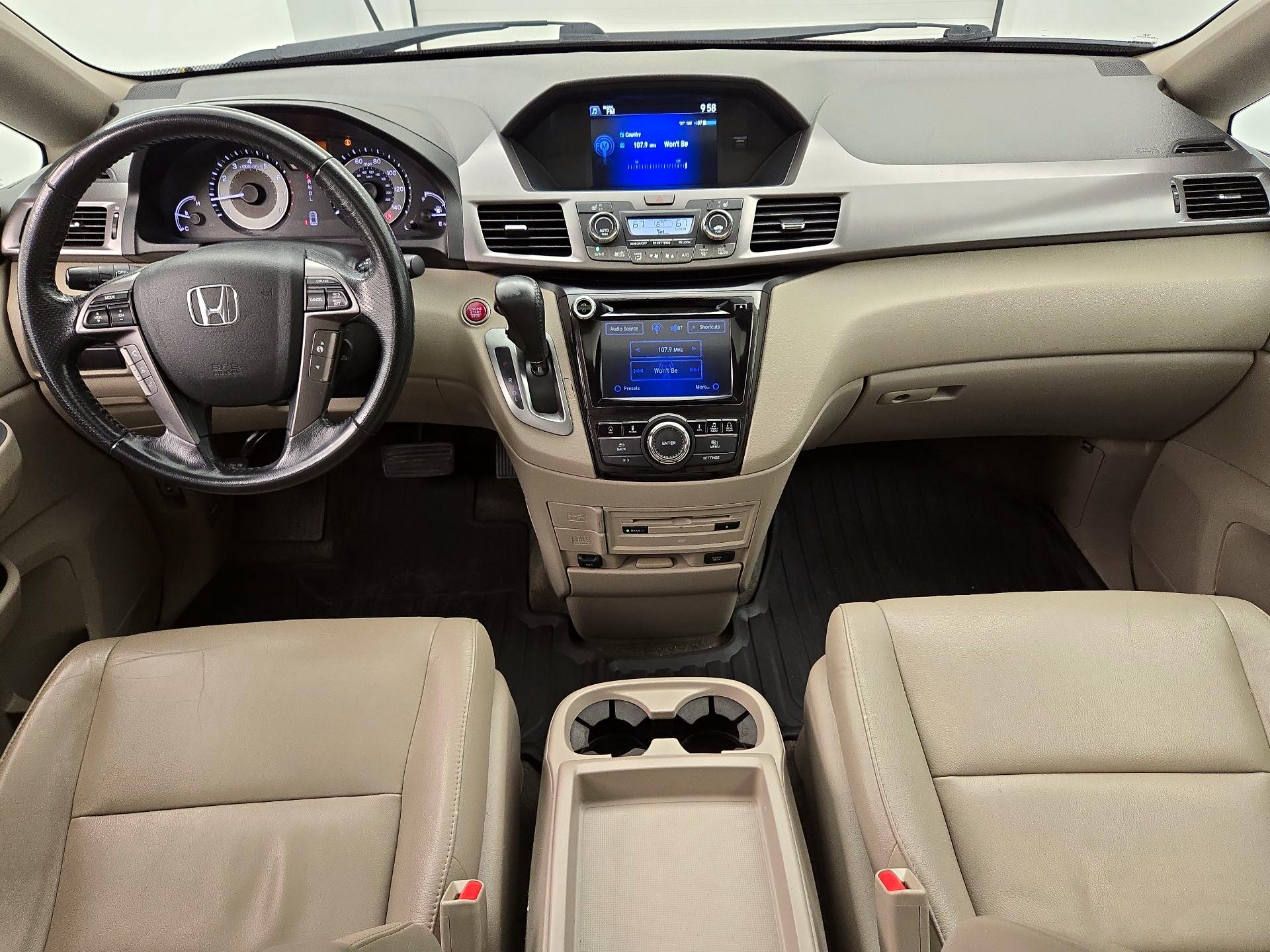 Thumbnail: 2015 Honda Odyssey - 9