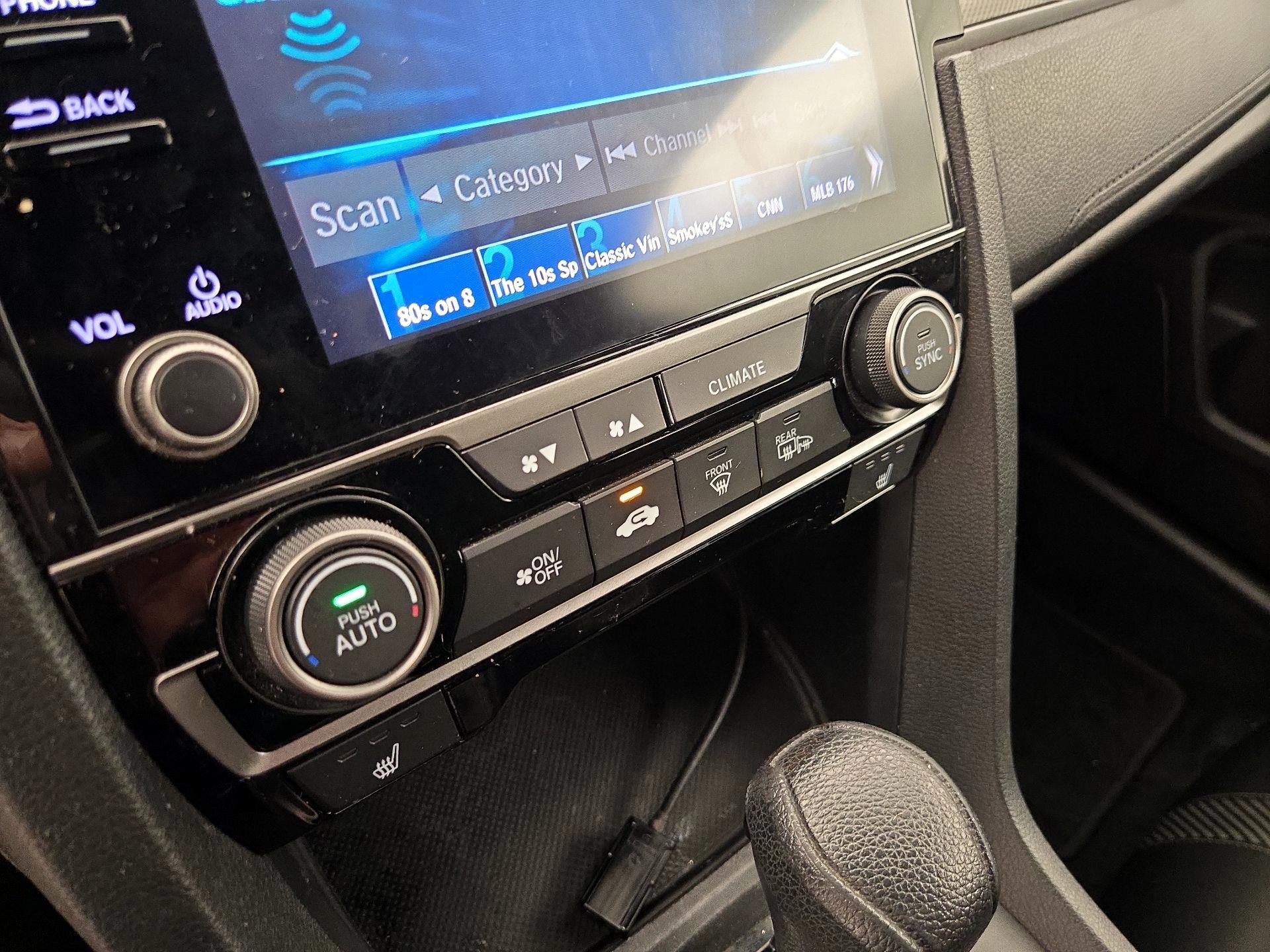 Thumbnail: 2019 Honda Civic - 16