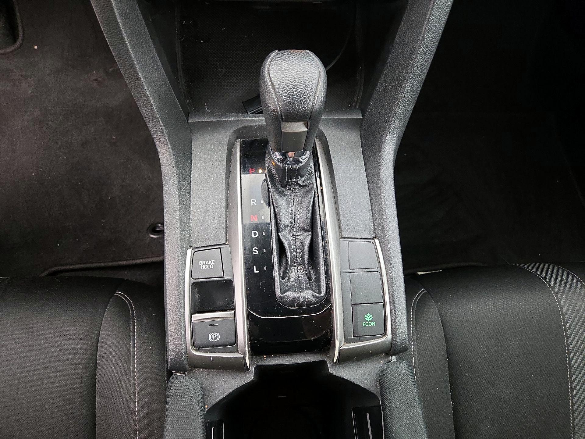 Thumbnail: 2019 Honda Civic - 17