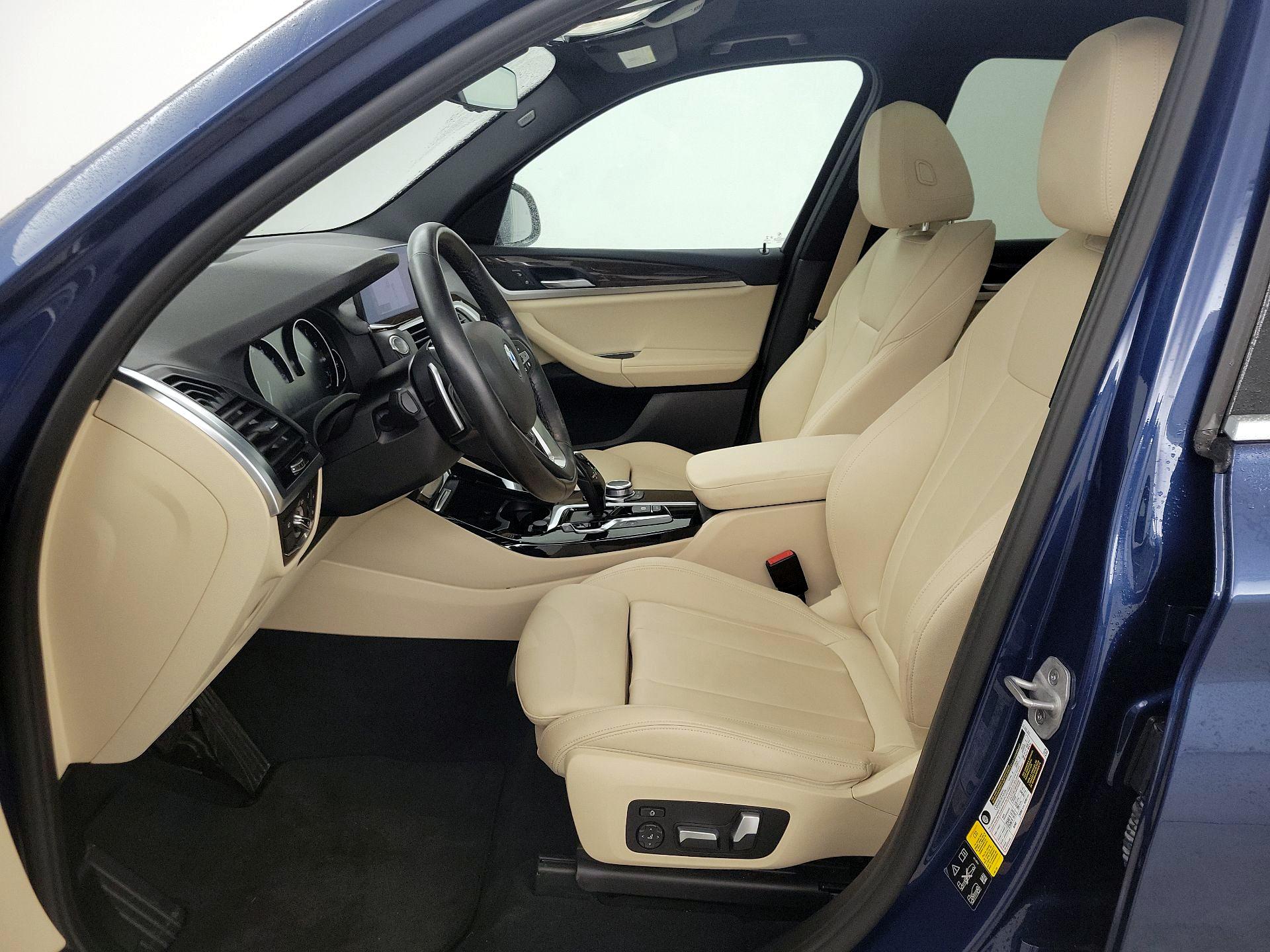 Thumbnail: 2021 BMW X3 - 11