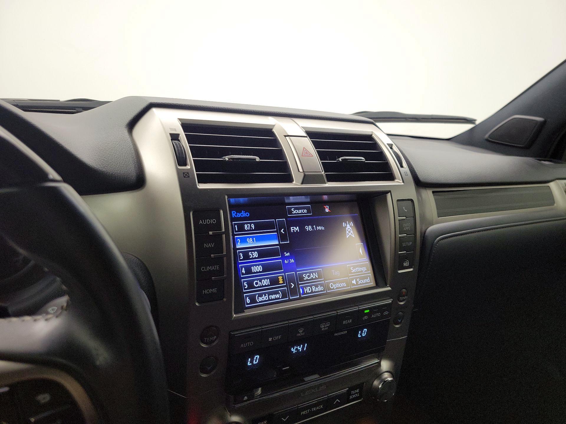 Thumbnail: 2020 Lexus GX - 16