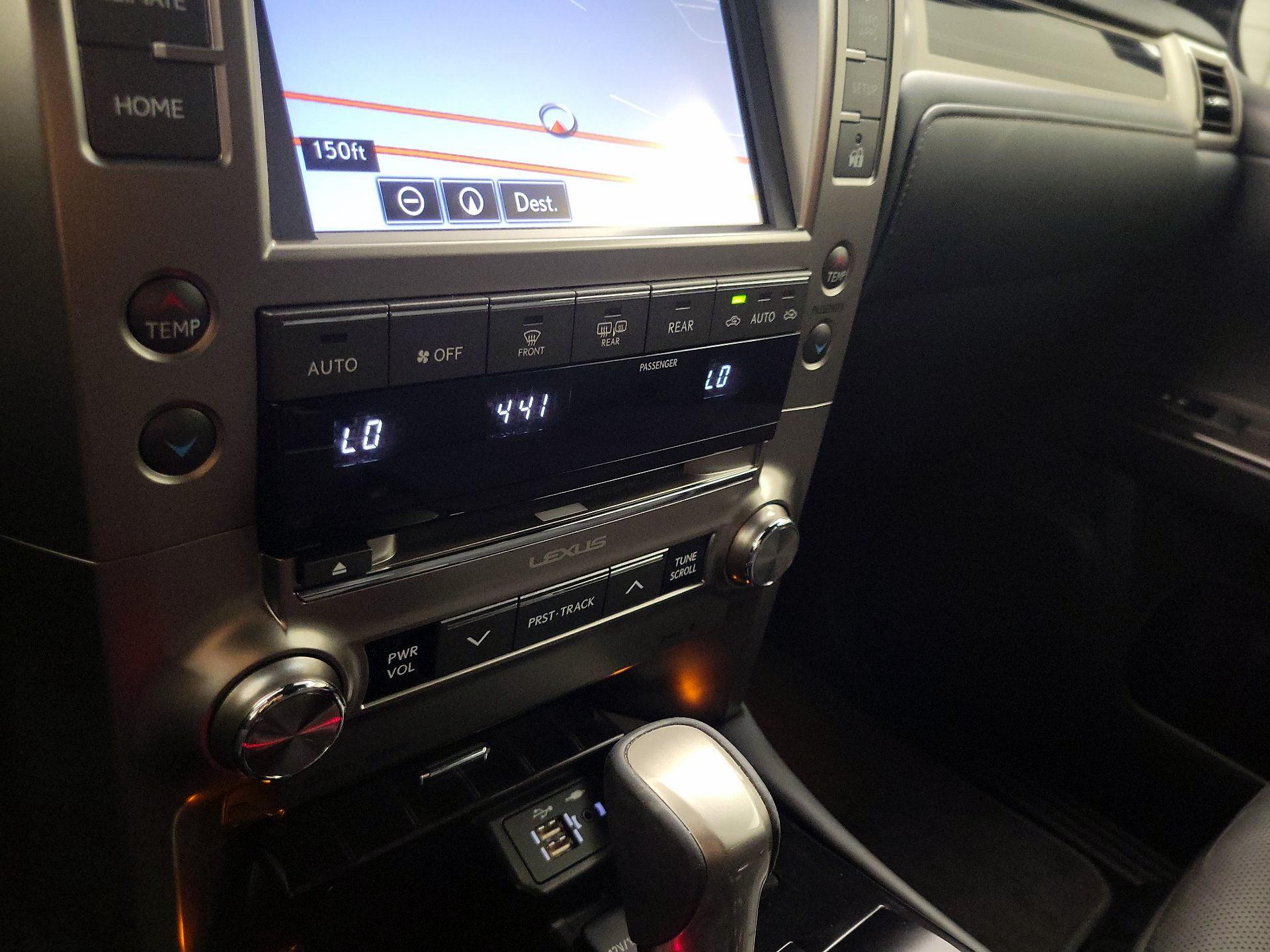 Thumbnail: 2020 Lexus GX - 17