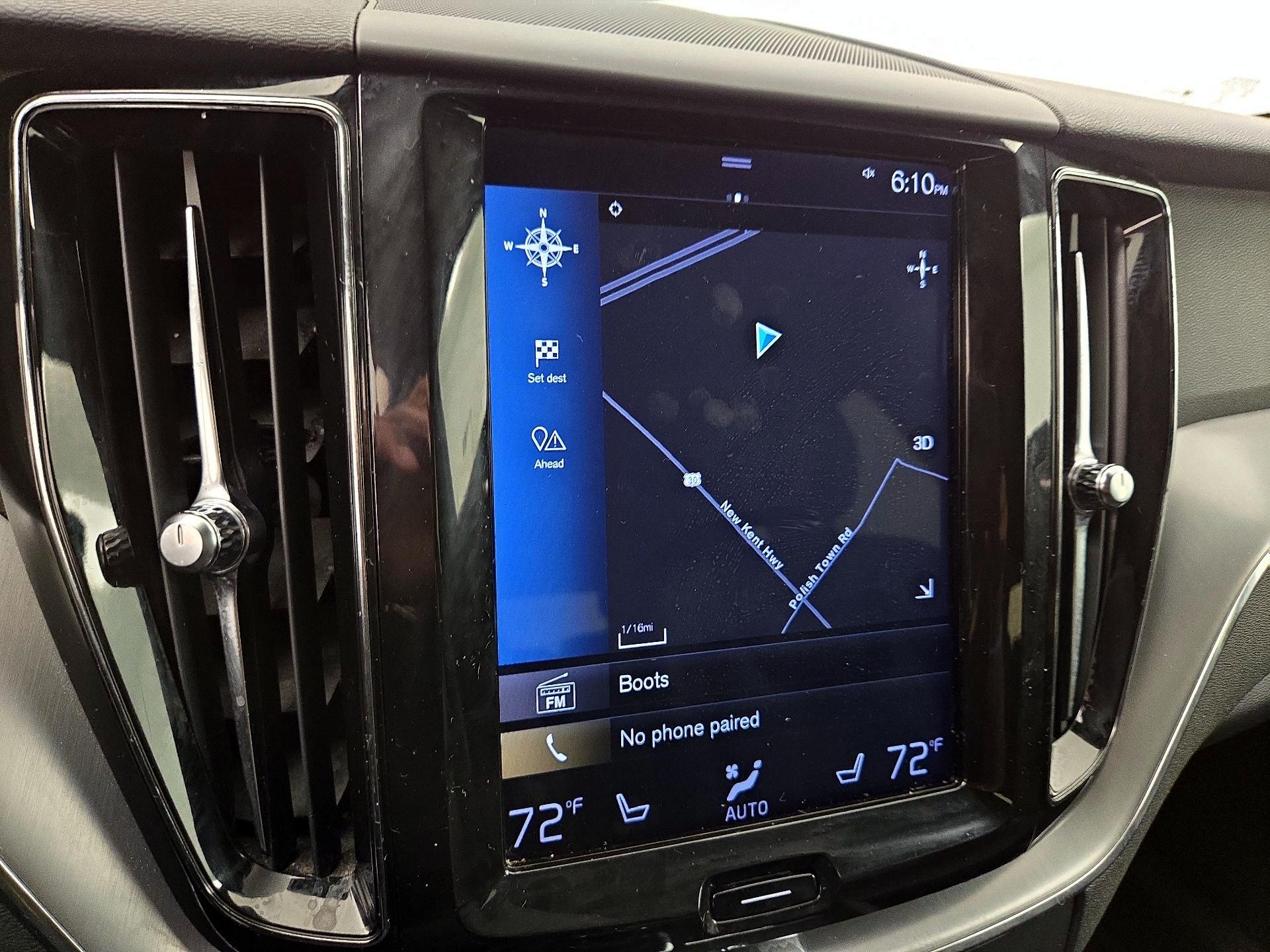 Thumbnail: 2018 Volvo XC60 - 14