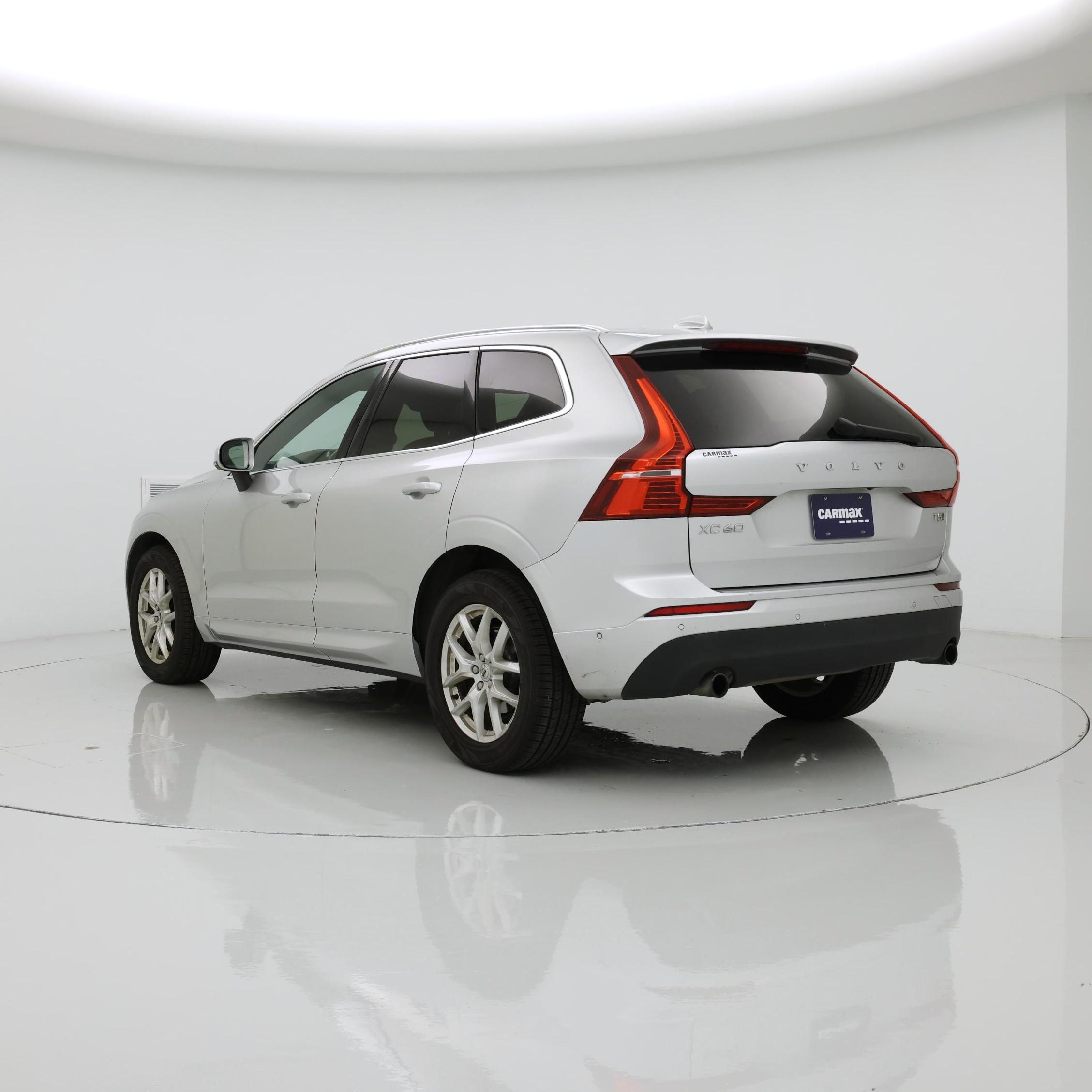 Thumbnail: 2018 Volvo XC60 - 2