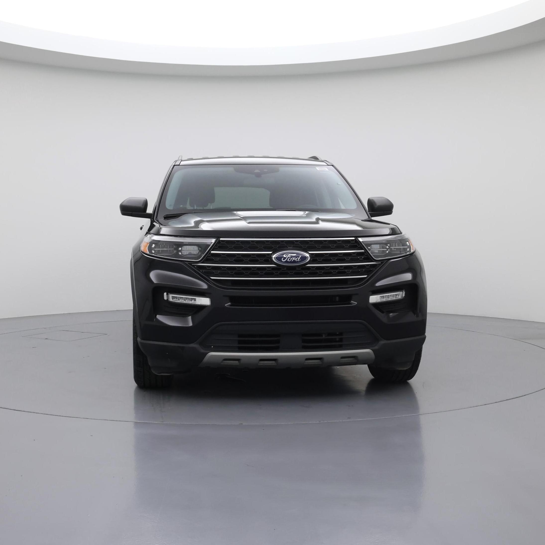 Thumbnail: 2022 Ford Explorer - 5