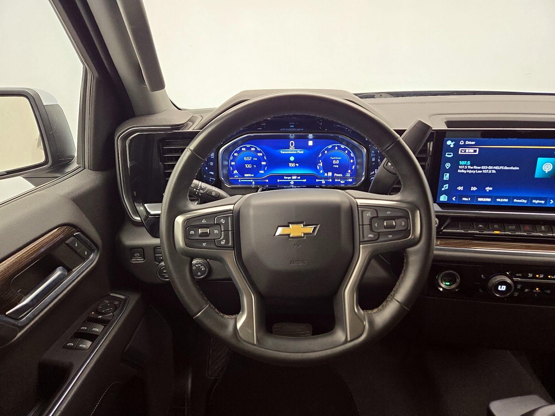Thumbnail: 2023 Chevrolet Silverado 1500 - 10