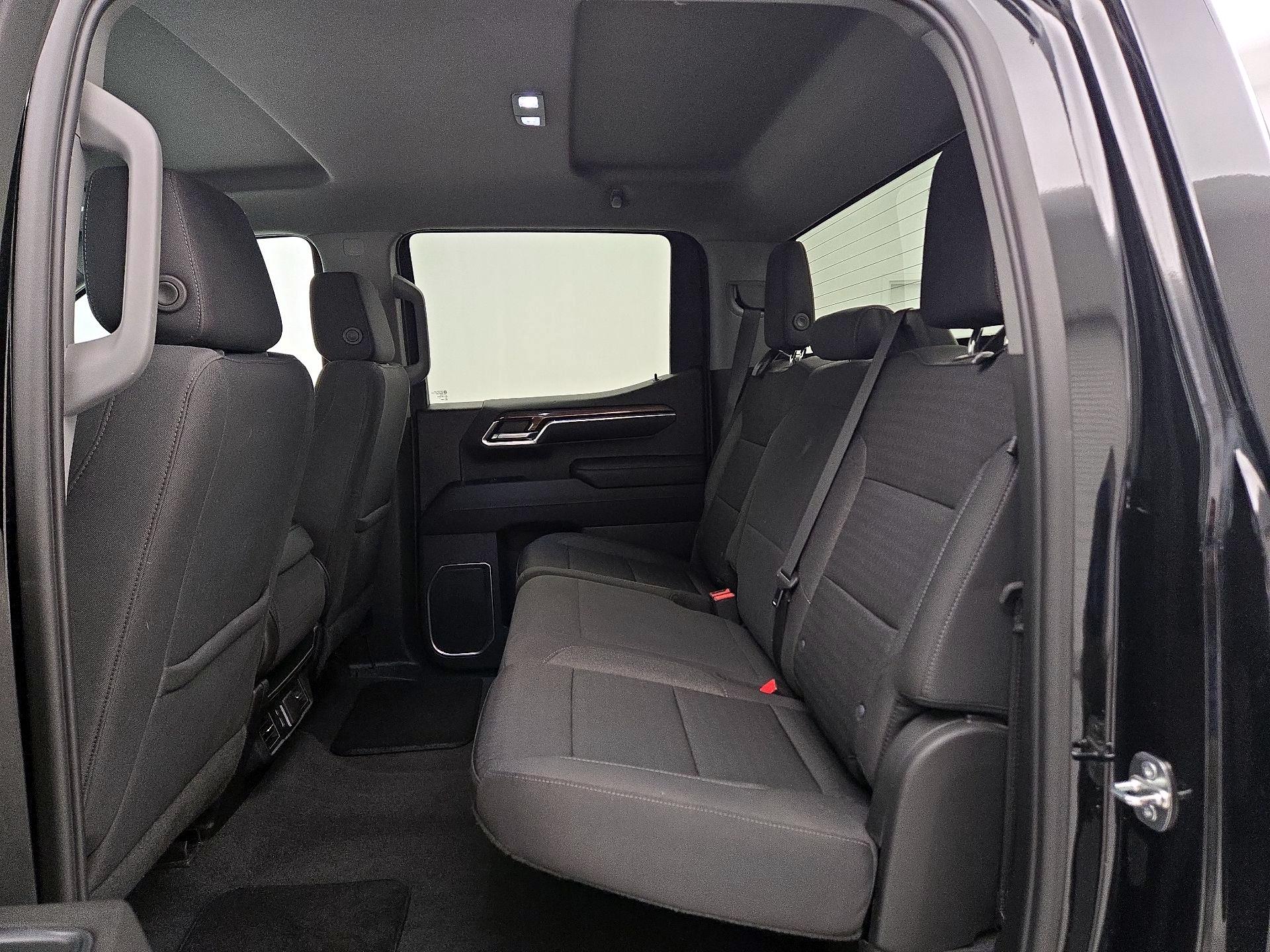 Thumbnail: 2023 Chevrolet Silverado 1500 - 19