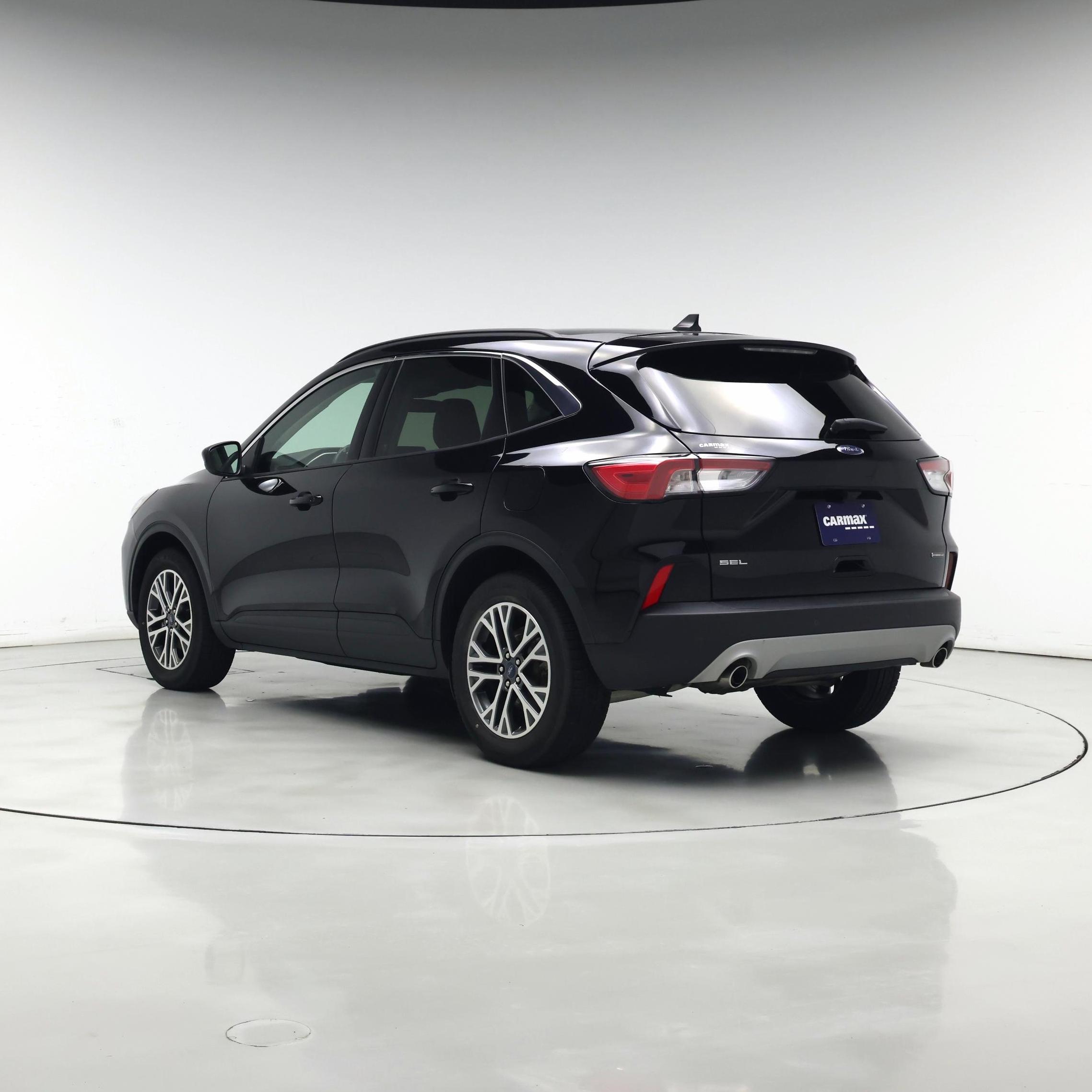 Thumbnail: 2021 Ford Escape - 2